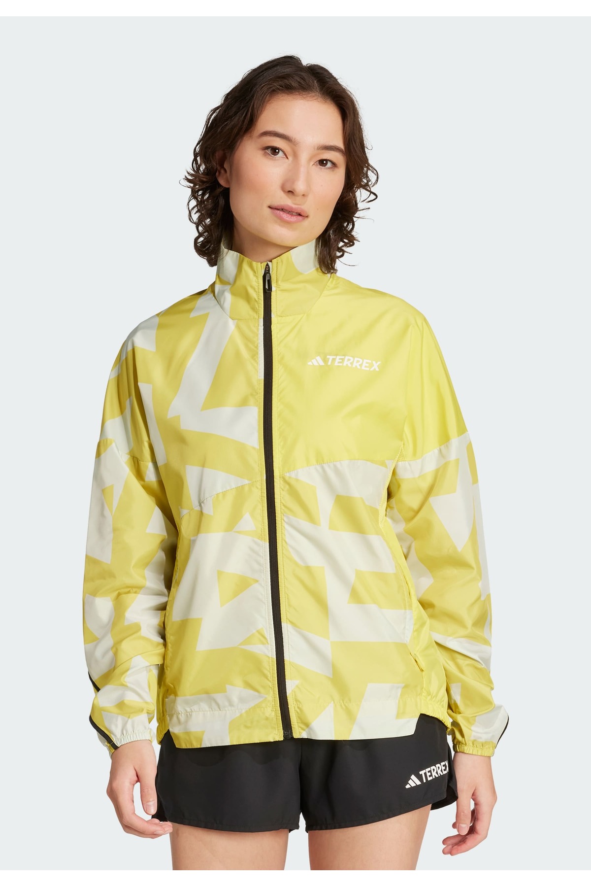 adidas Terrex Multi Printed Wind Jacket görsel 7