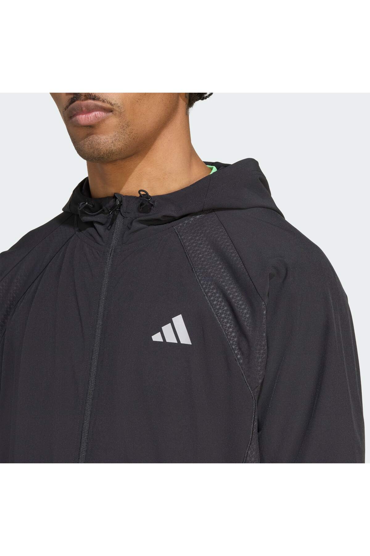 adidas-Tech Apparel Tracktop 6