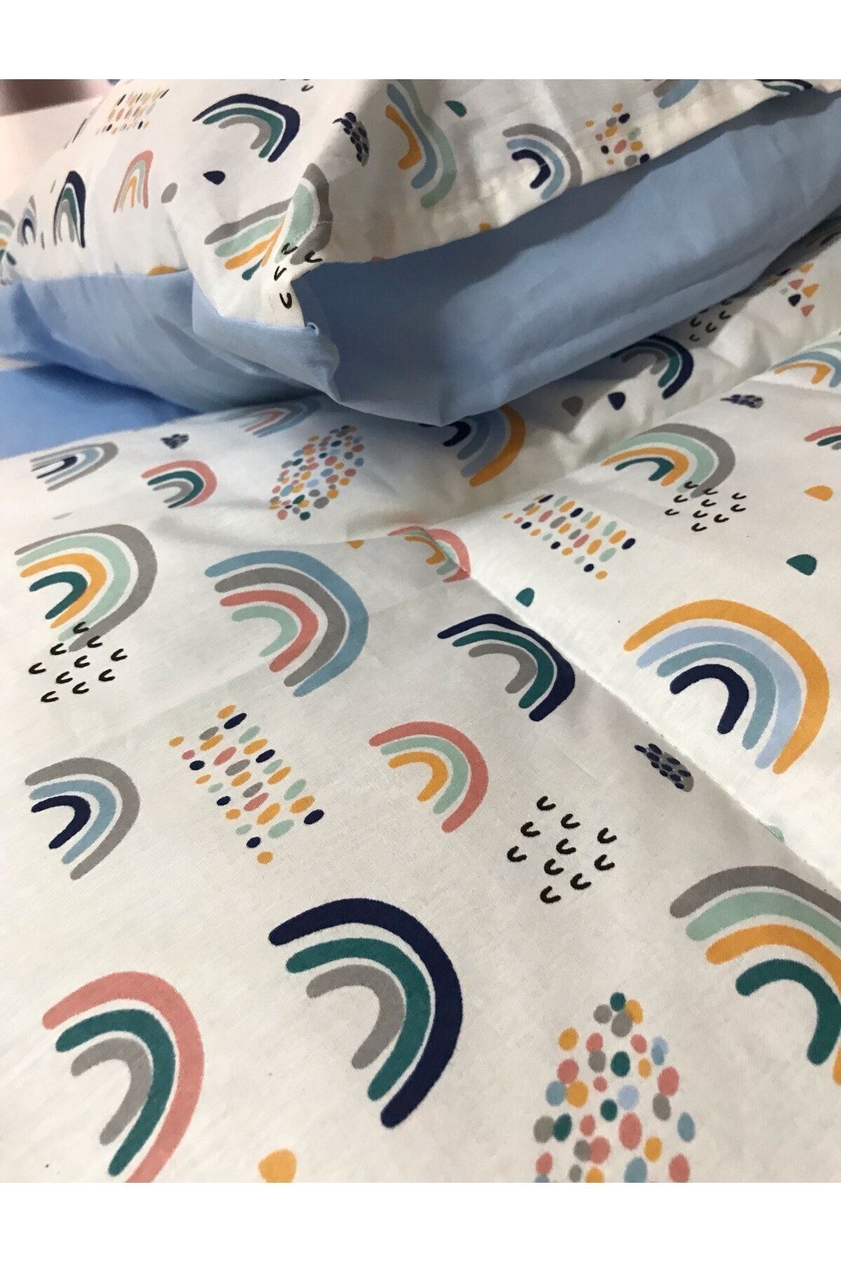 Bebek Özel Pamuklu Çocuk 90x190 Montessori Yastık Çarşaf Yorgan Seti Gökkuşağı Mavi (Yorganlı) fotoğrafı 5 (önizleme)