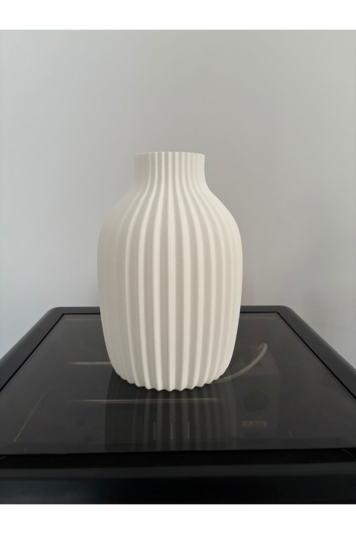 LİNDEN DESİGN RİPPLE VASE