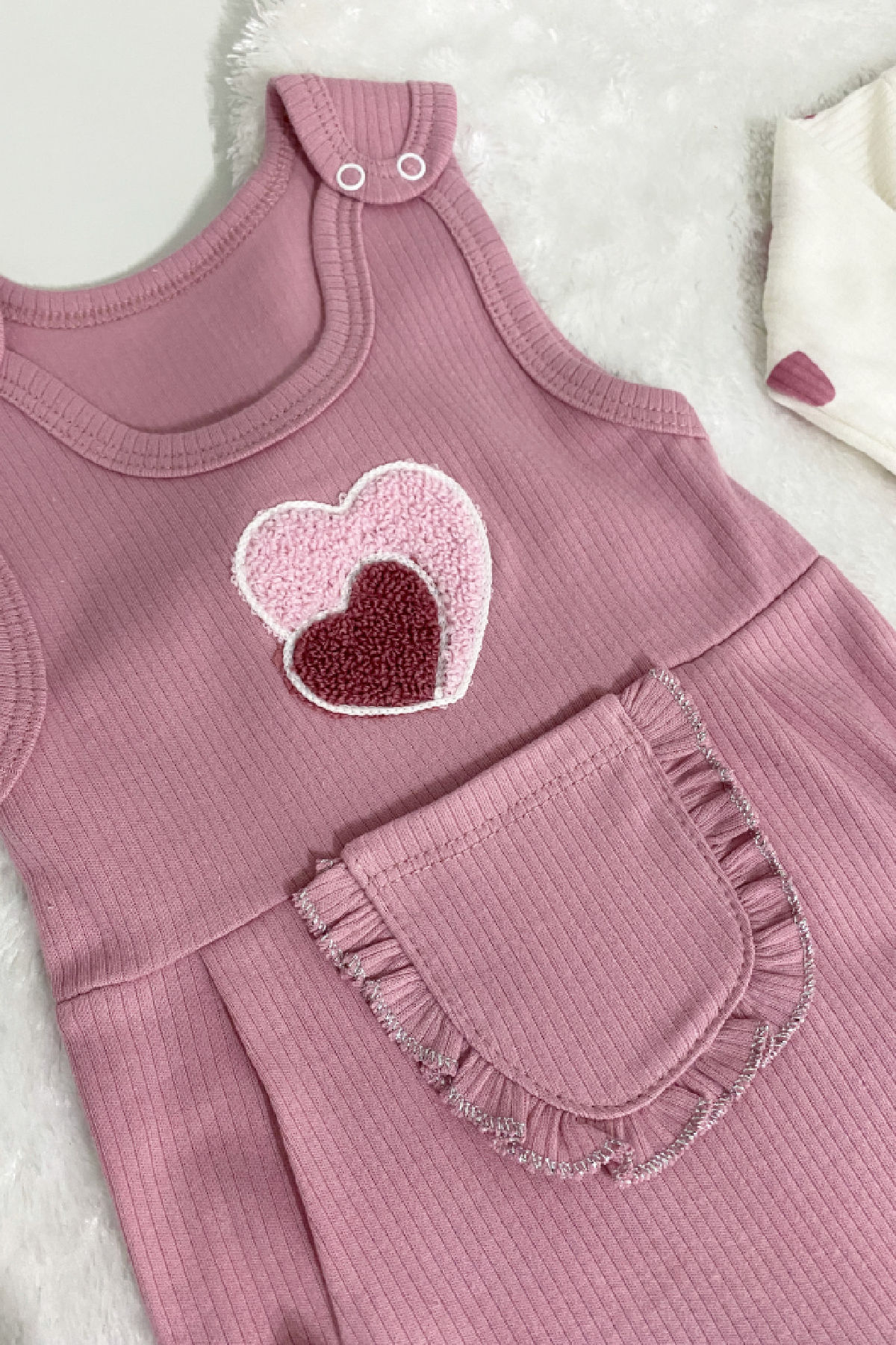 VERONA TARZ Kız Bebek Kalp Nakışlı 2li Salopet Takımı Uzun Kol Çıtçıtlı Yenidoğan Kıyafeti Çorap Hediye fotoğrafı 6 (önizleme)