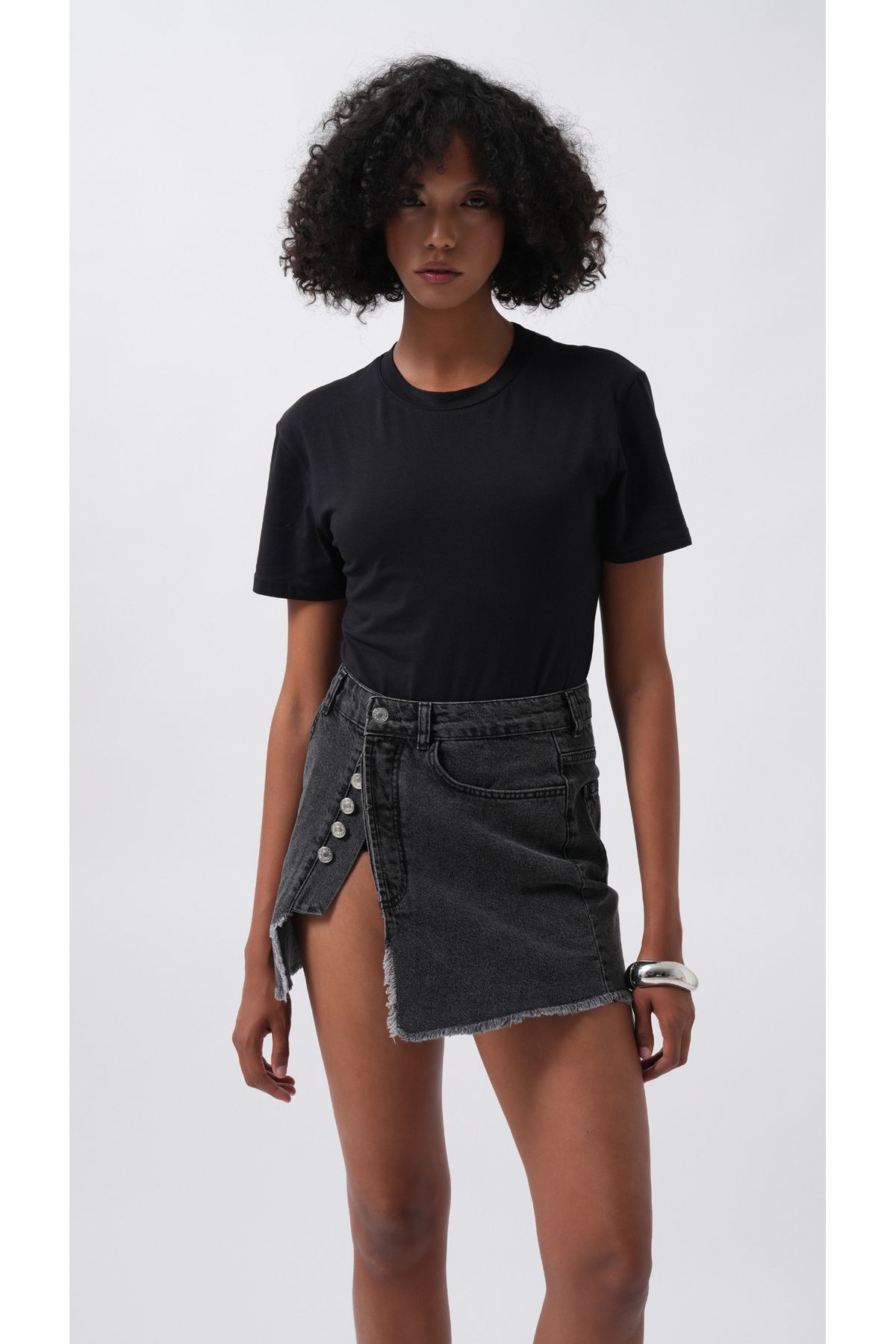 Black Fashion Düğme Detay Asimetrik Denim Siyah Etek