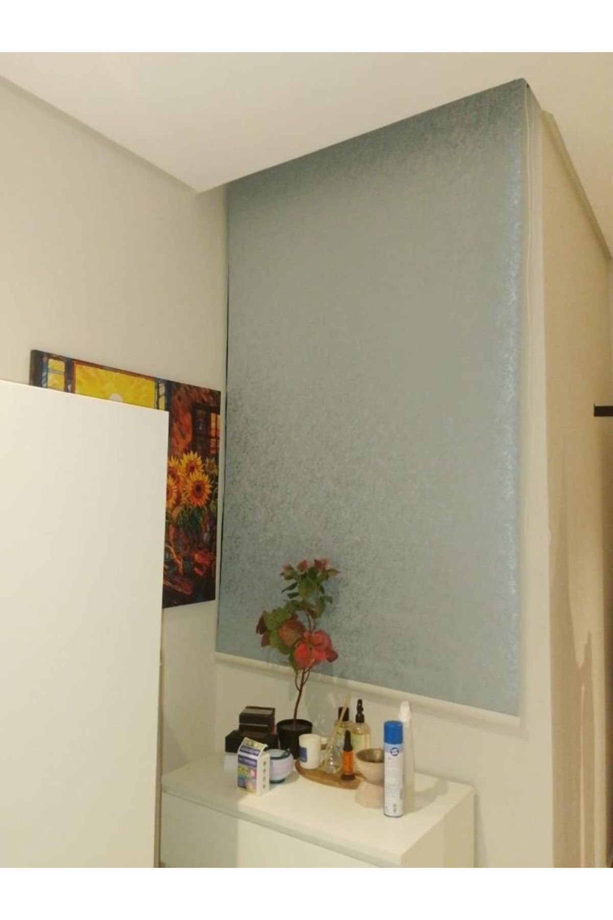 DEC4-Tree roller blinds add a touch of elegance and privacy 4