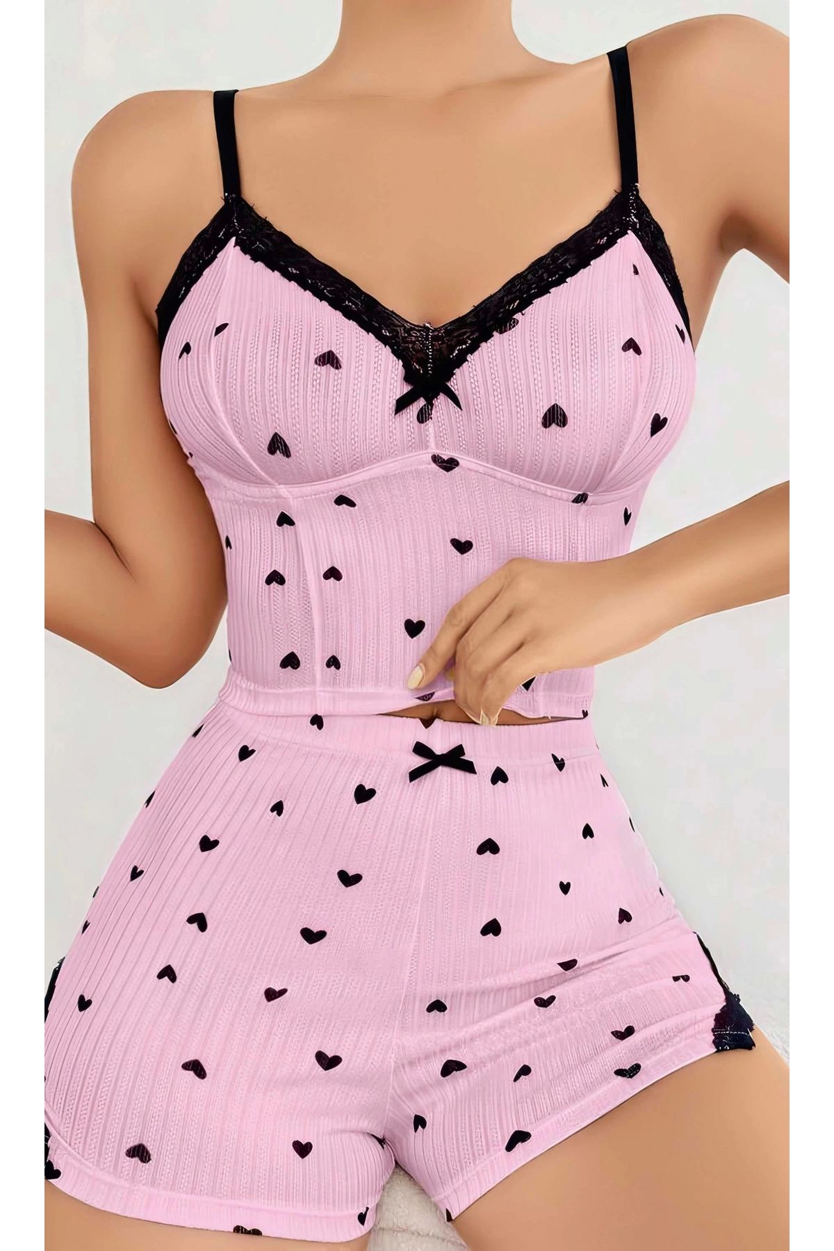 KAZAX Kadın Pembe Kalp Desenli Askılı Şortlu Pijama Takım 6647
