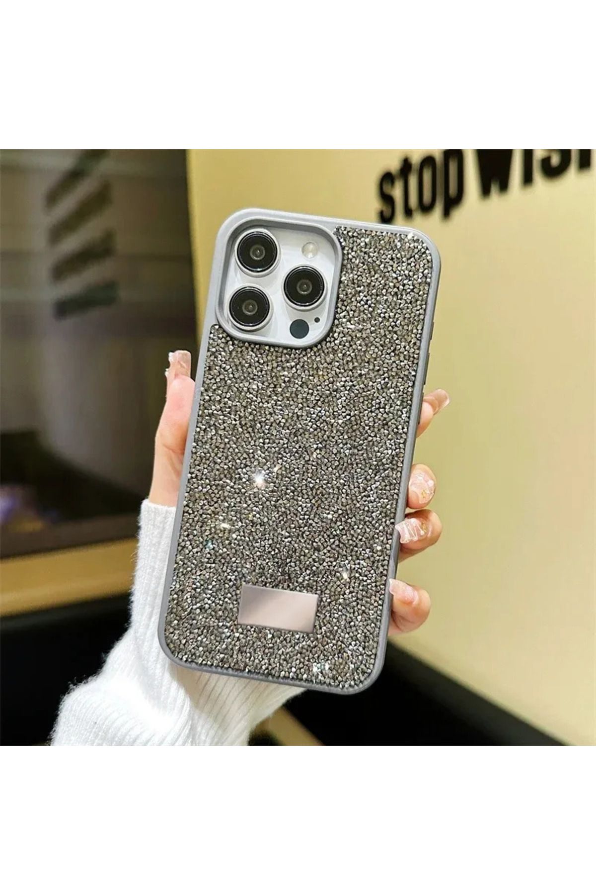 nexnova İphone 16 Plus Uyumlu Kılıf Içi Kadife Elmas Tasarımlı Siyah Taşlı Işıltılı Pırlanta Silikon