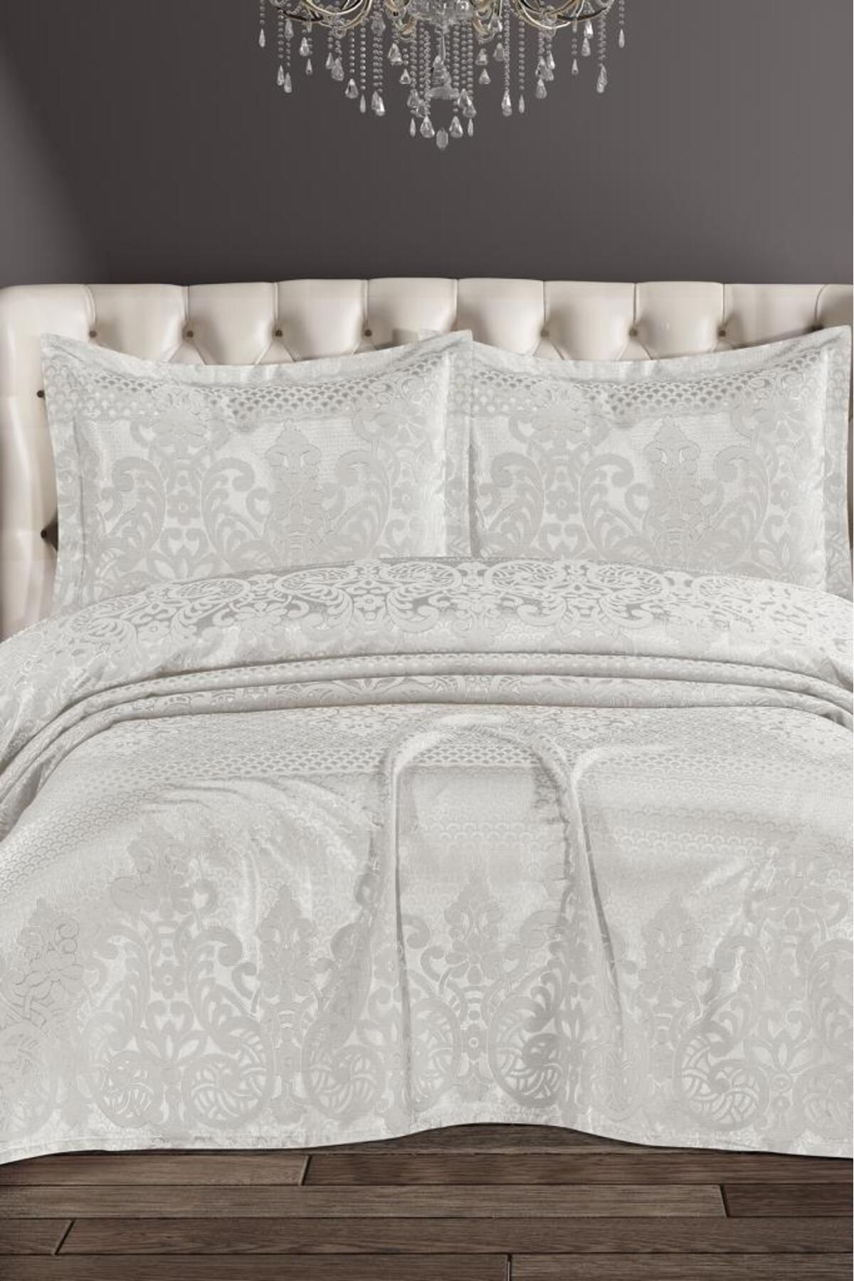 Çeyiz Diyarı Royal Şönil Çift Kişilik Yatak Örtüsü 240x260 cm Krem