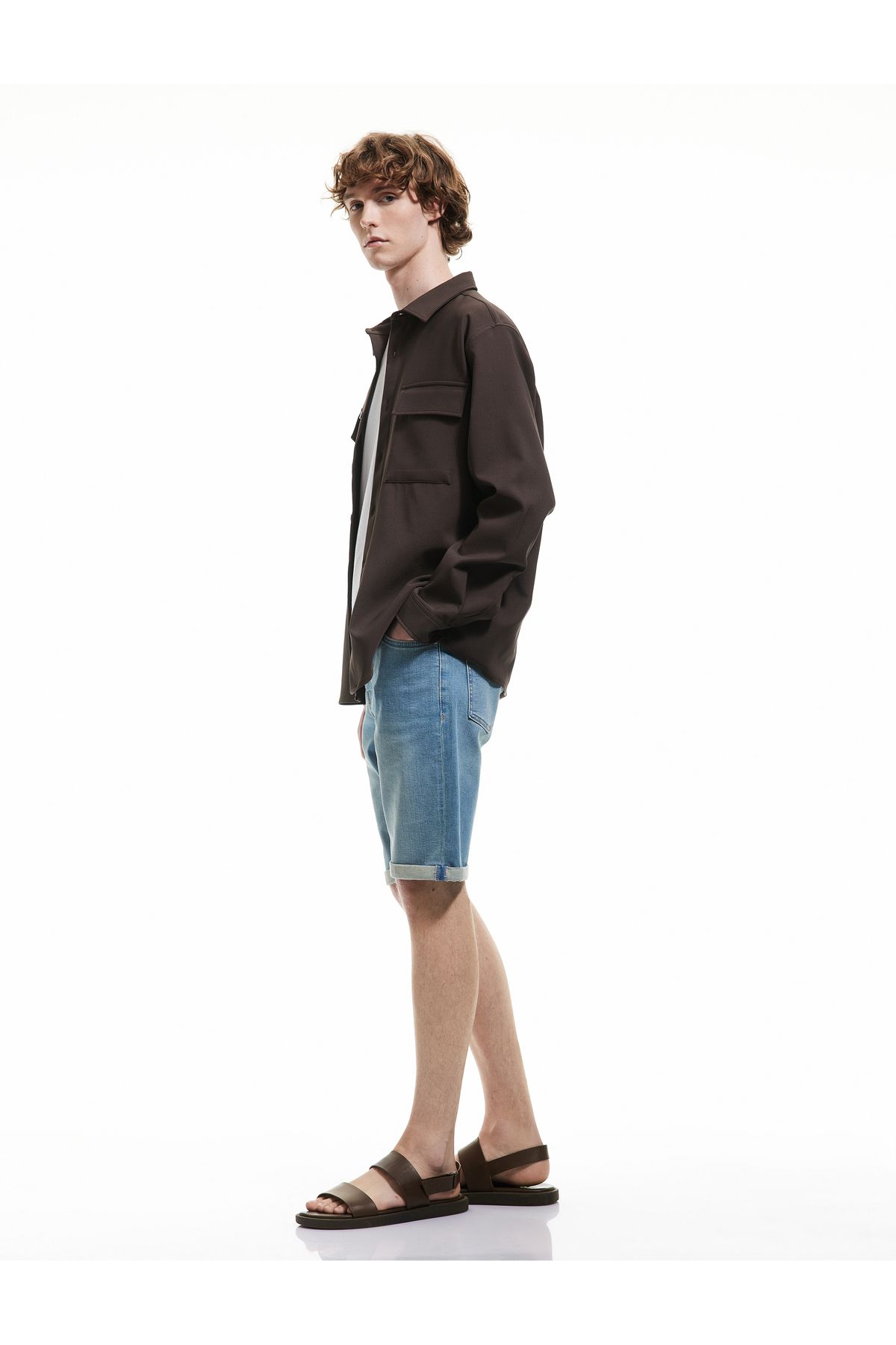 Koton Katlamalı Paça Bermuda Slim Fit Denim Şort