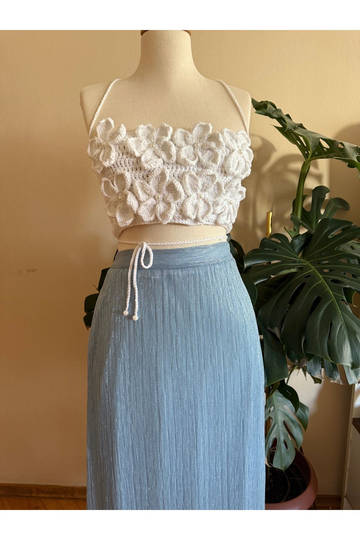 nancastore kabartmalı incili çiçek detaylı örgü büstiyer crop