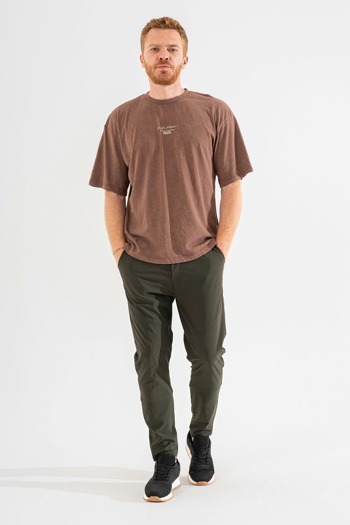 Souris-Men's Khaki Breathable Lycra Stretch Fabric Tight and Ankle-Cuff Jogger Pants 2