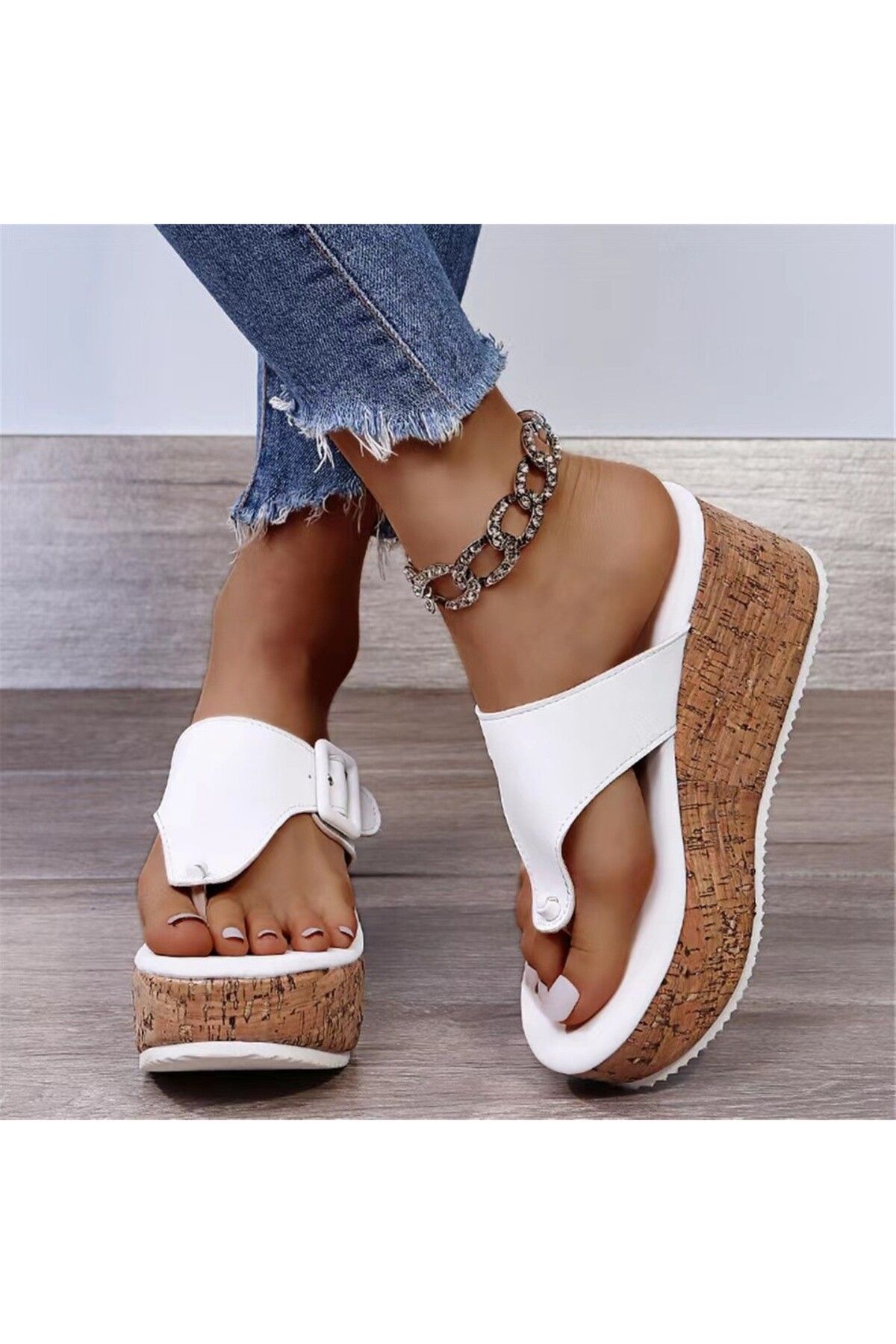 AyShop Stil Parmak Arası Gündelik Moda Geniş Kenarlı Kadın Terlik
