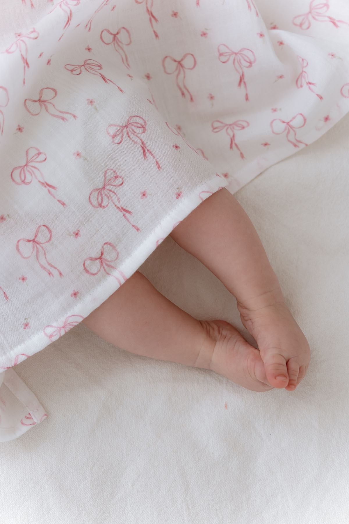 Tuğba Kuğu Müslin Örtü - Pureline Series - Dainty Bows fotoğrafı 6 (önizleme)