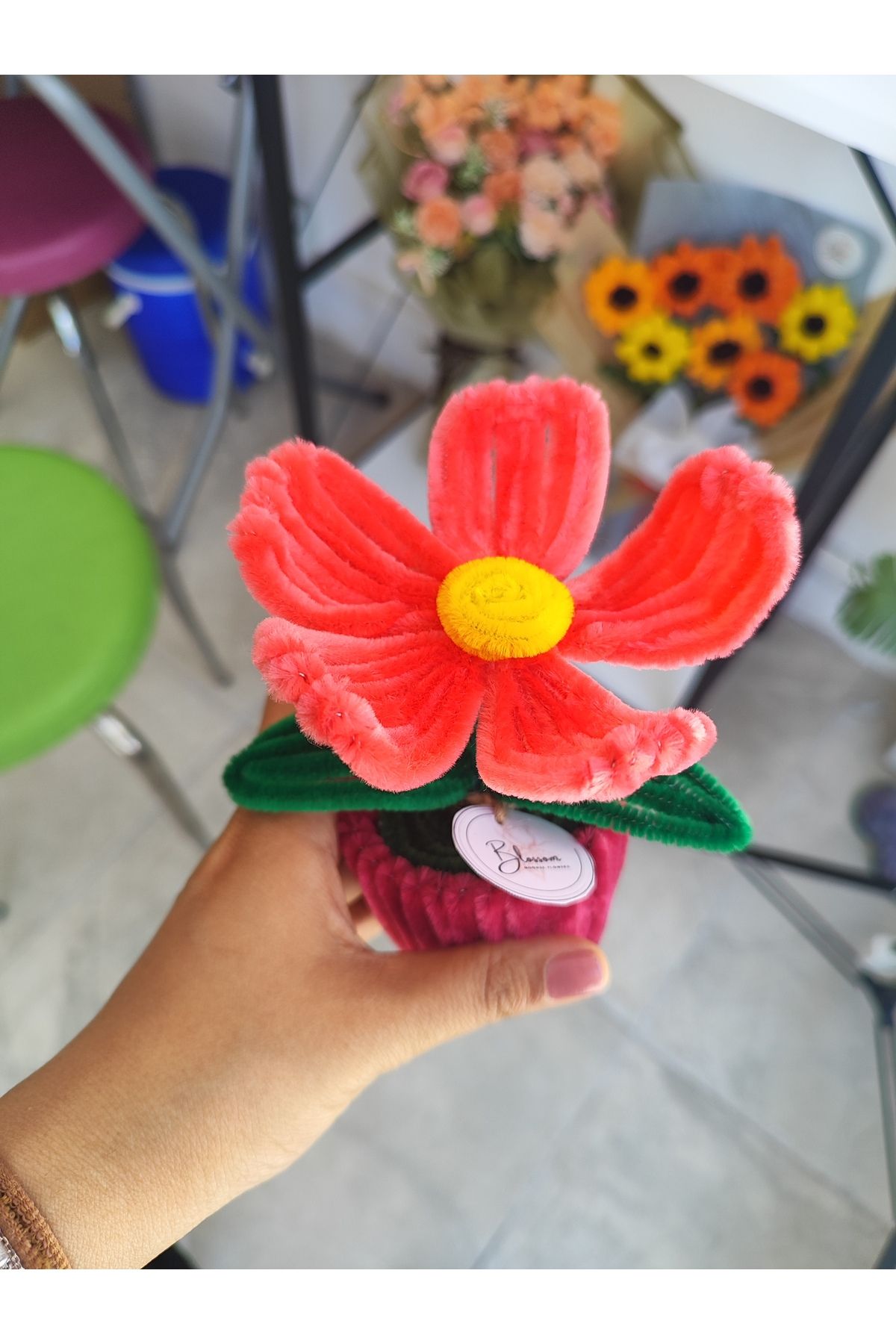 Handmade Küçük saksıda çiçek