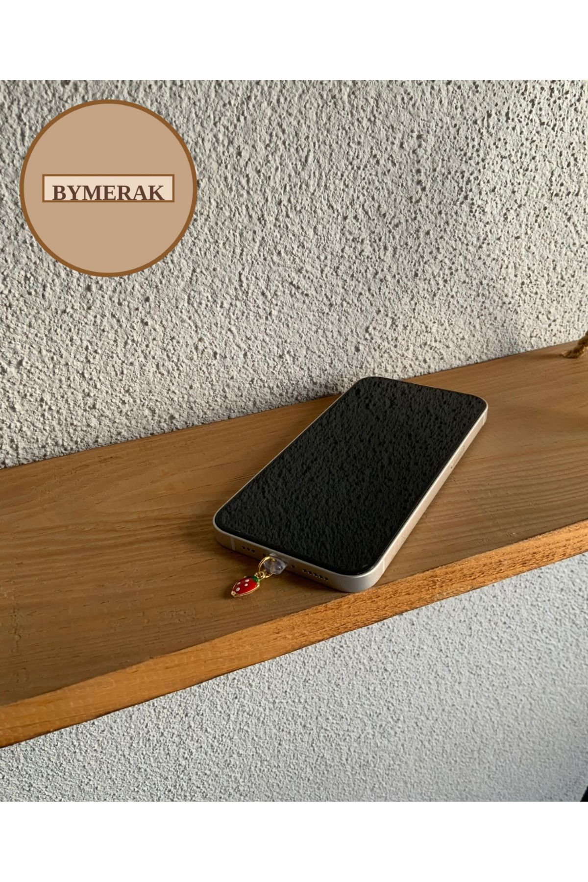 TTT Çilekli Iphone Uyumlu Şarj Soketi Telefon Charmı