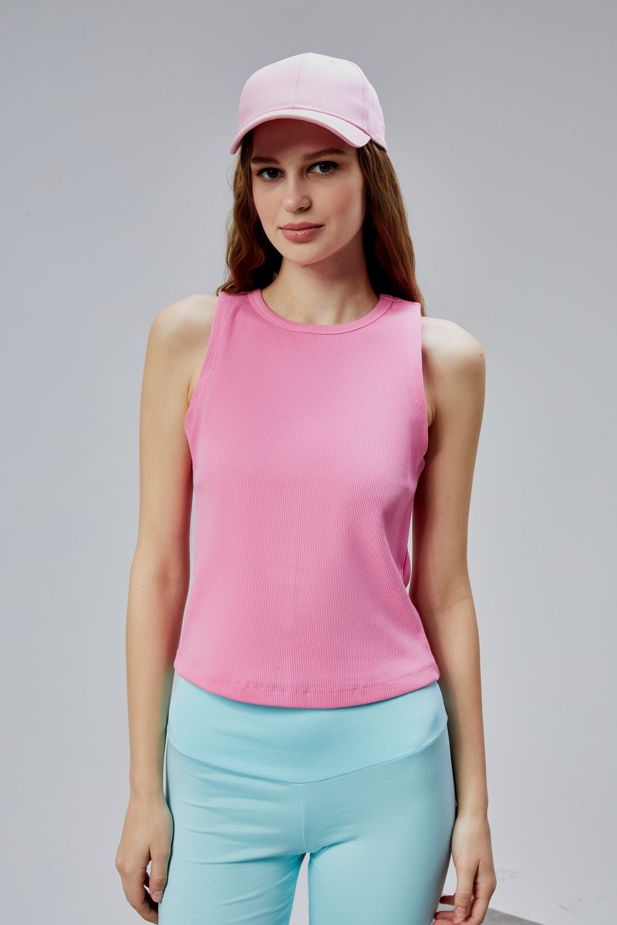 TF The Fancy For You Kadın Halter Yaka Kolsuz Basic Crop Bluz