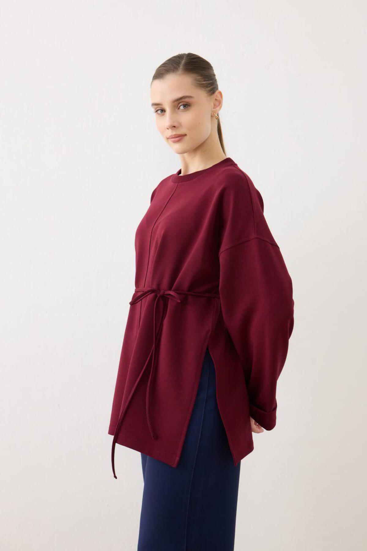 bisqvi Dikiş Detaylı Yırtmaçlı Kadın Modal Bordo Sweatshirt
