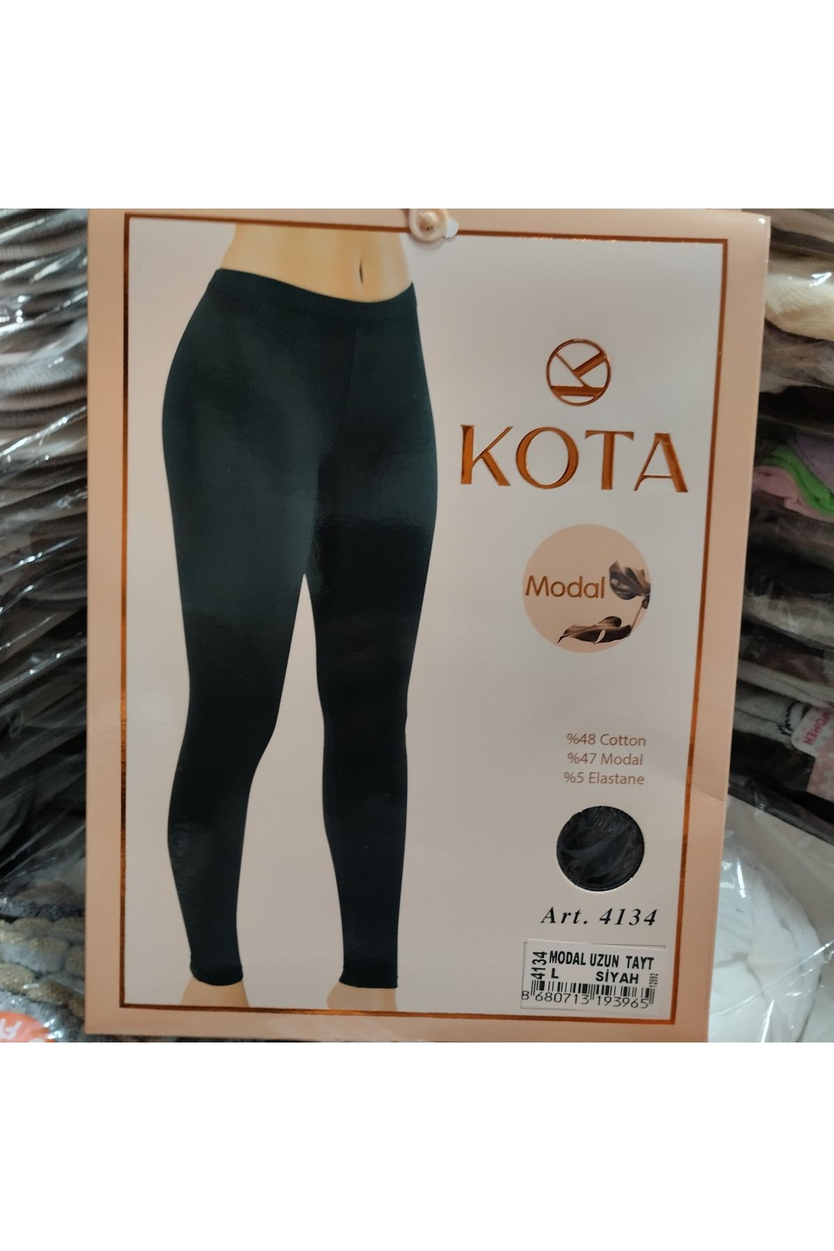 KOTA modal tayt
