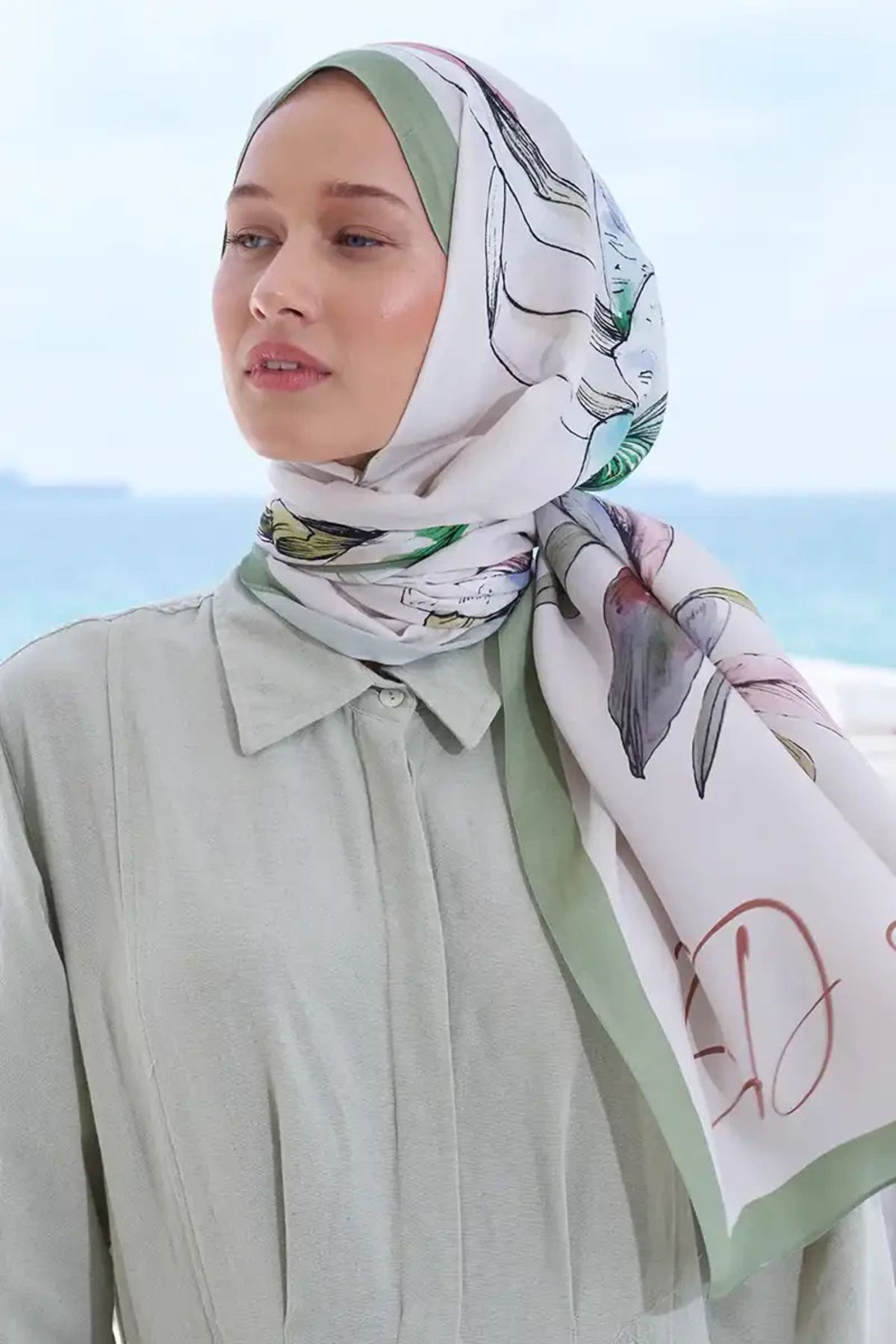 Perla Scarf & More ED Curated Lilium Şal - Kırmızı
