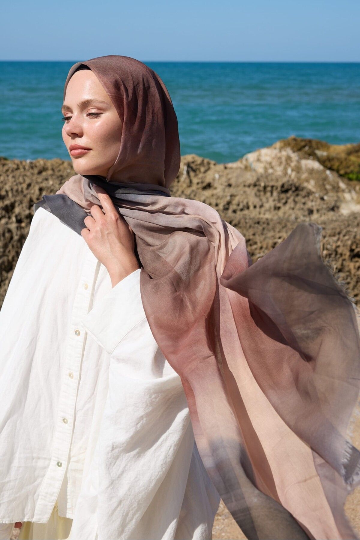 Modakaşmir-Gradient Pattern Moon Shawl 3