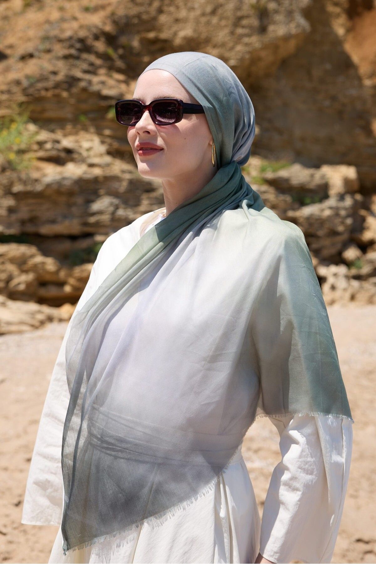Modakaşmir-Gradient Pattern Moon Shawl 2