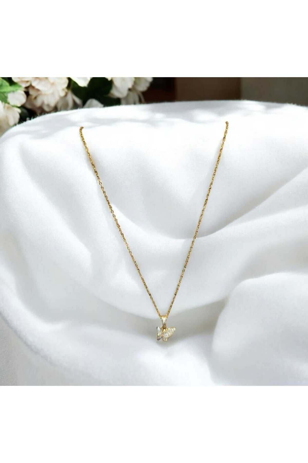 ekacsessories Altın Renkli Zirkon Taşlı Kelebek Figürlü Çelik Kolye