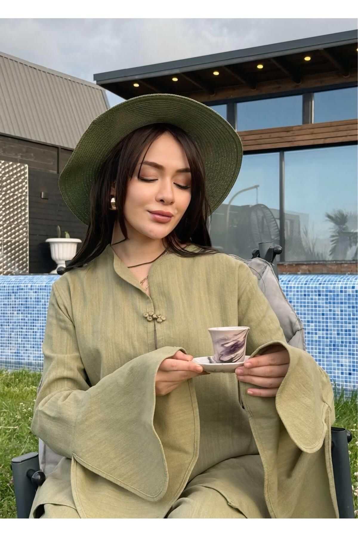 Cardella Kadın Volan Kol Çin Düğmeli Keten Ceket Pantolon İkili Takım