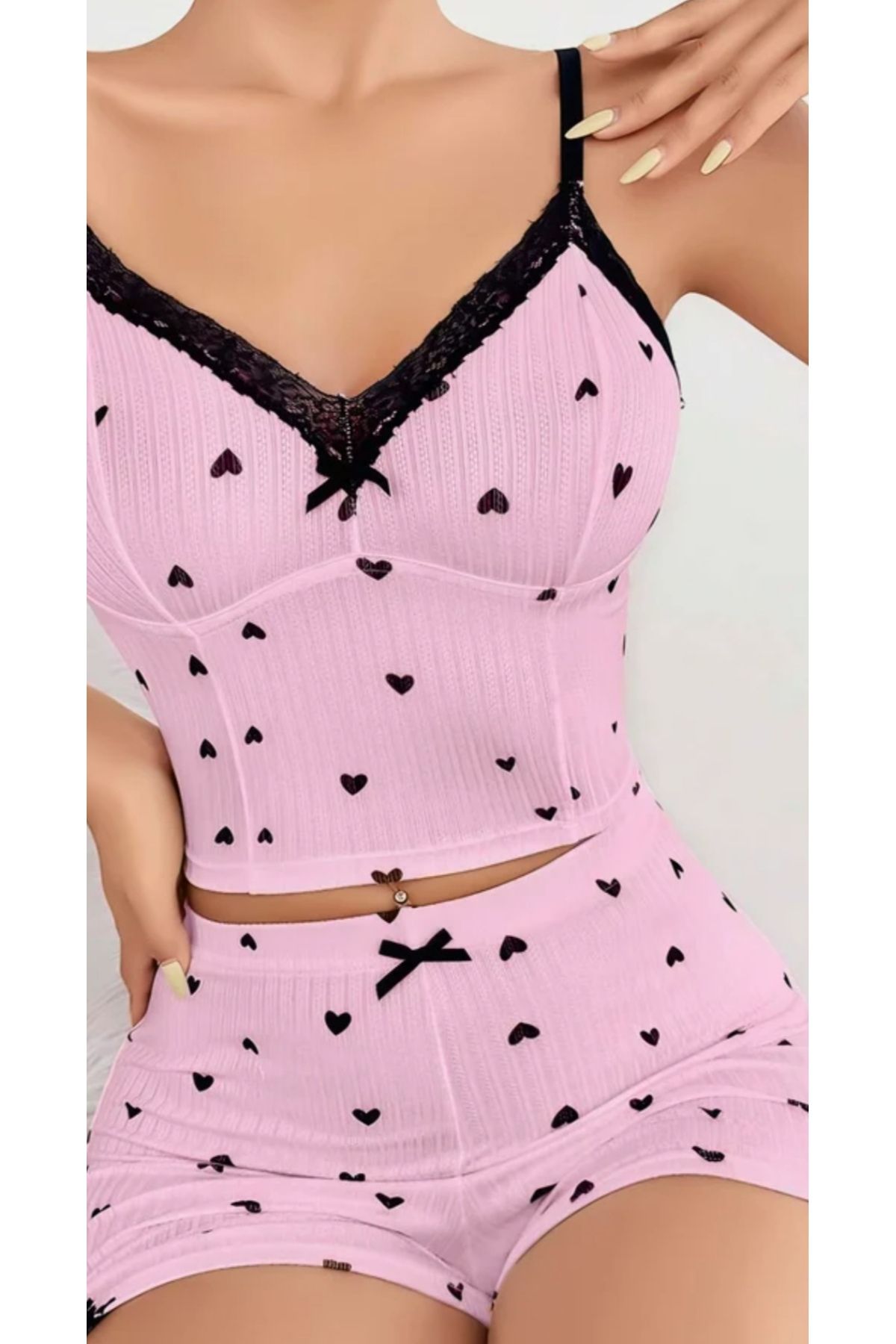 Ruselin Kadın Pembe Kalp Desenli Askılı Şortlu Pijama Takım 6647