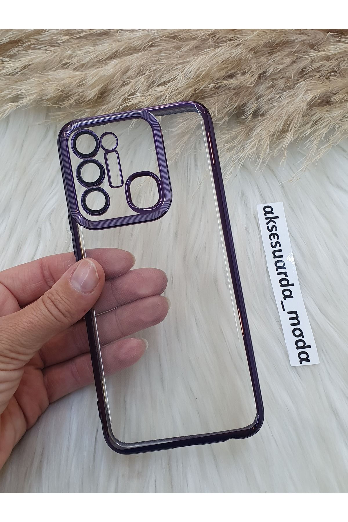 ZB Aksesuarda Moda TECNO SPARK 8C Uyumlu Kamera Lensli Logo Detaylı Lazer Kesim Kılıf