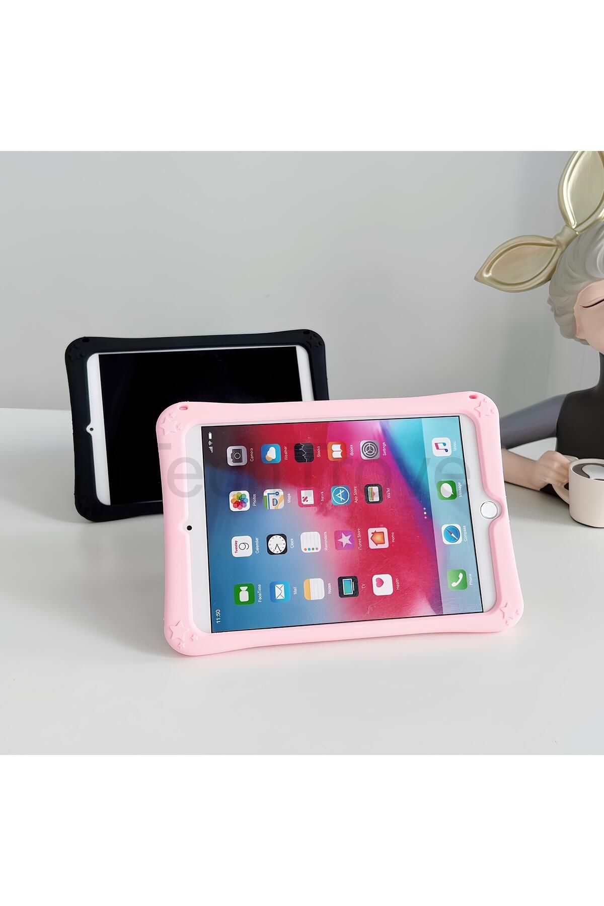 TechTrove Apple iPad 10. Nesil Kılıf Askılı Ve Stand Olabilen Kedi Figürlü Tablet Kılıfı