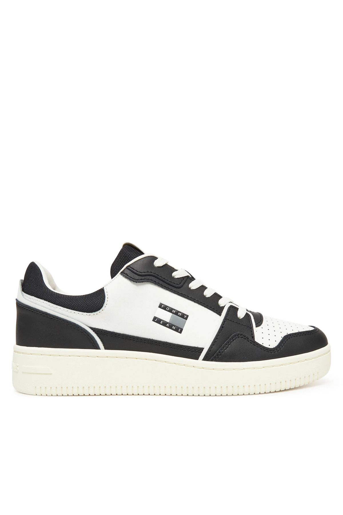 Tommy Hilfiger Erkek Orta Bilekli Nefes Alabilen Üst Yüzeyli Bayrak Logolu Siyah Sneaker EM0EM01610-BDS