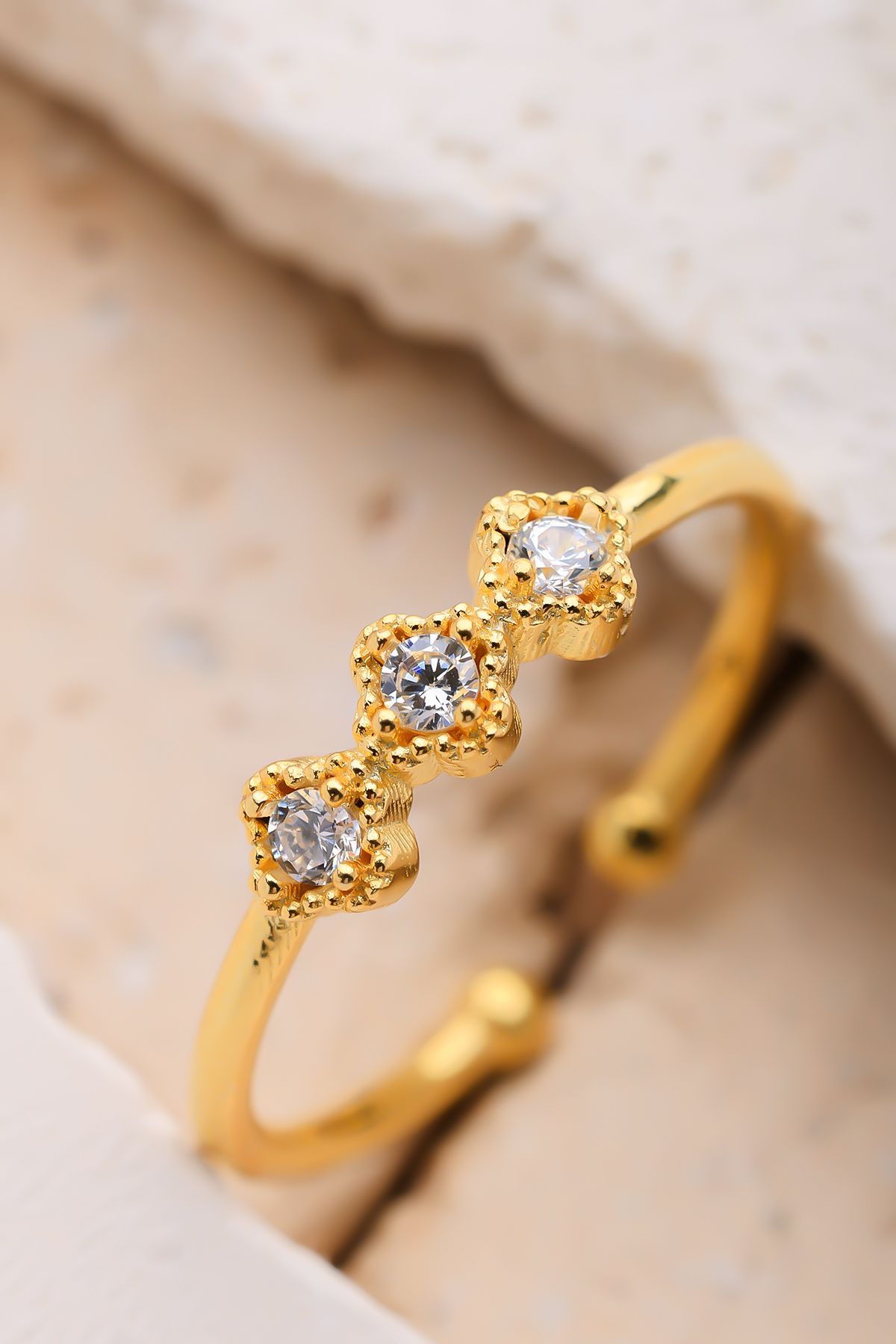 Lucente Jewellery Özel Hediye Kutulu Minimal Taşlı Gümüş Altın Kaplama Ayarlanabilir Yüzük