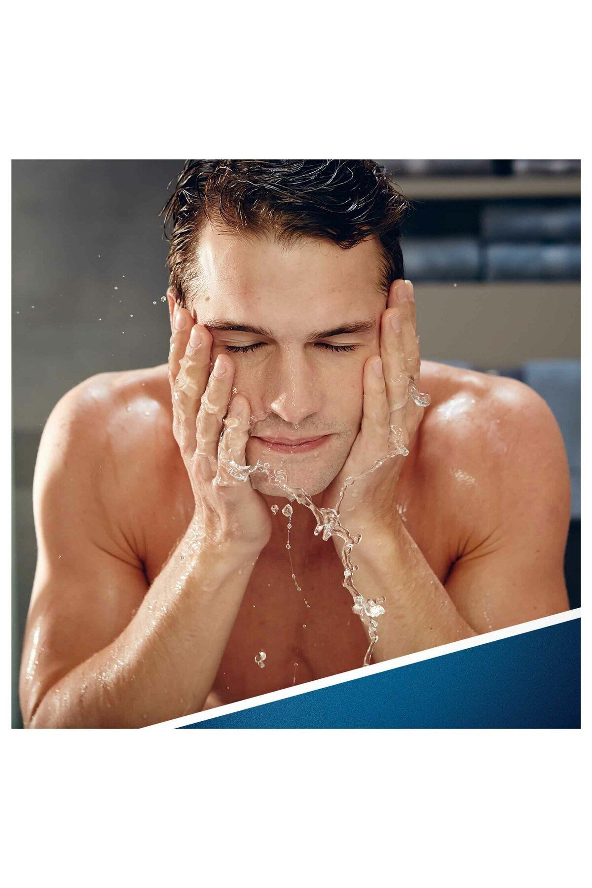 Gillette-Classic Menthol Men's Shaving Foam 200 ml Cool, Refreshing Foam for Smooth & Comfortable 4