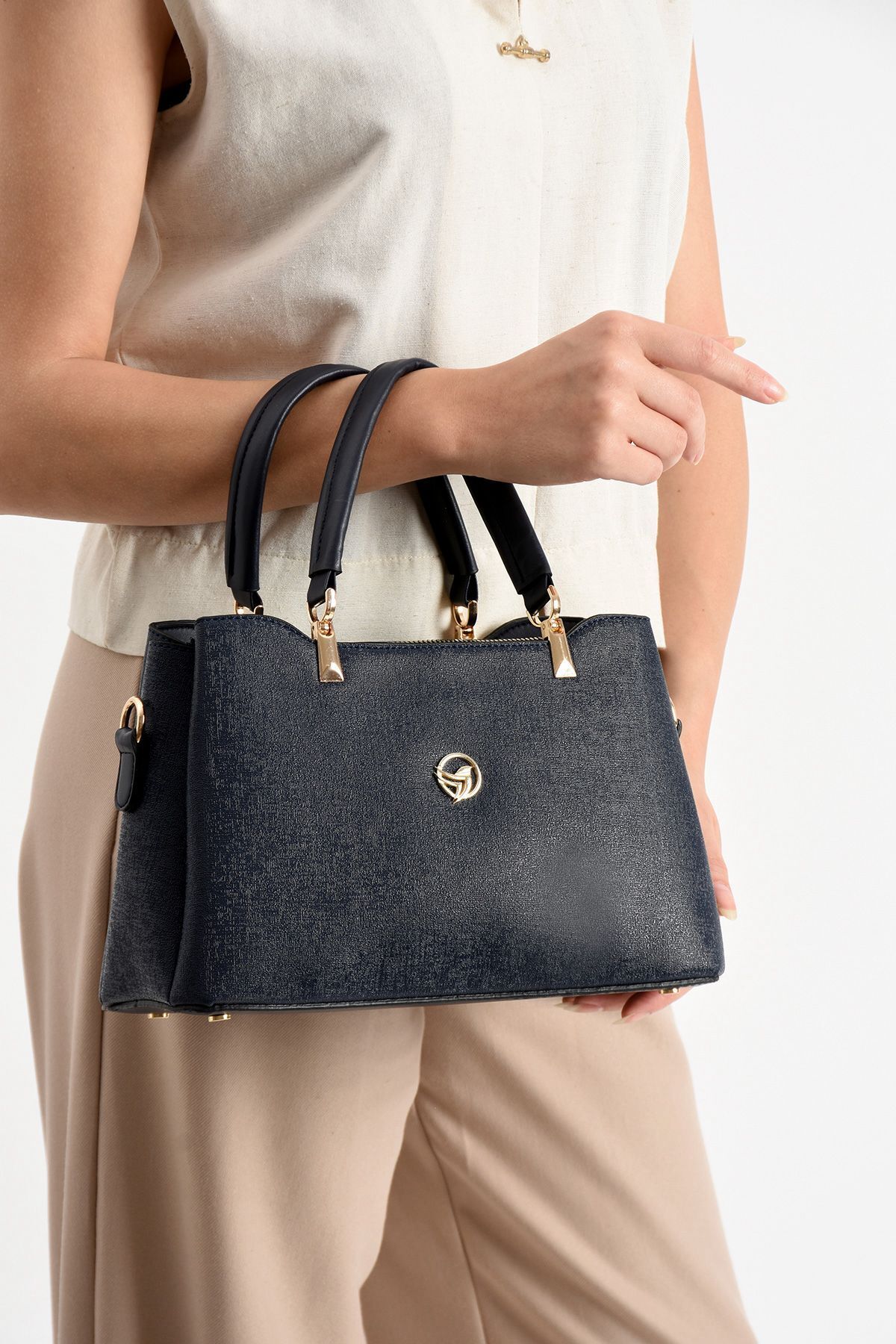 STYLE BAGS Stylebags Francis Kadın Omuz Ve Çarpraz Çantası 17x24 ebatında