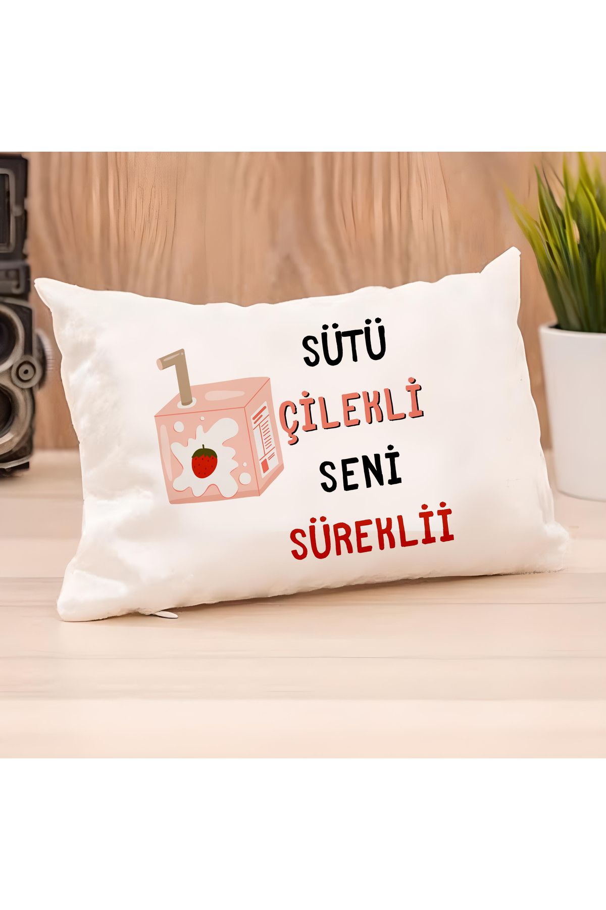 teknotrust Rüya Gibi Ipek Kadife Boyun Yastığı, Çilek Desenli, Rahat ve Şık Tasarım