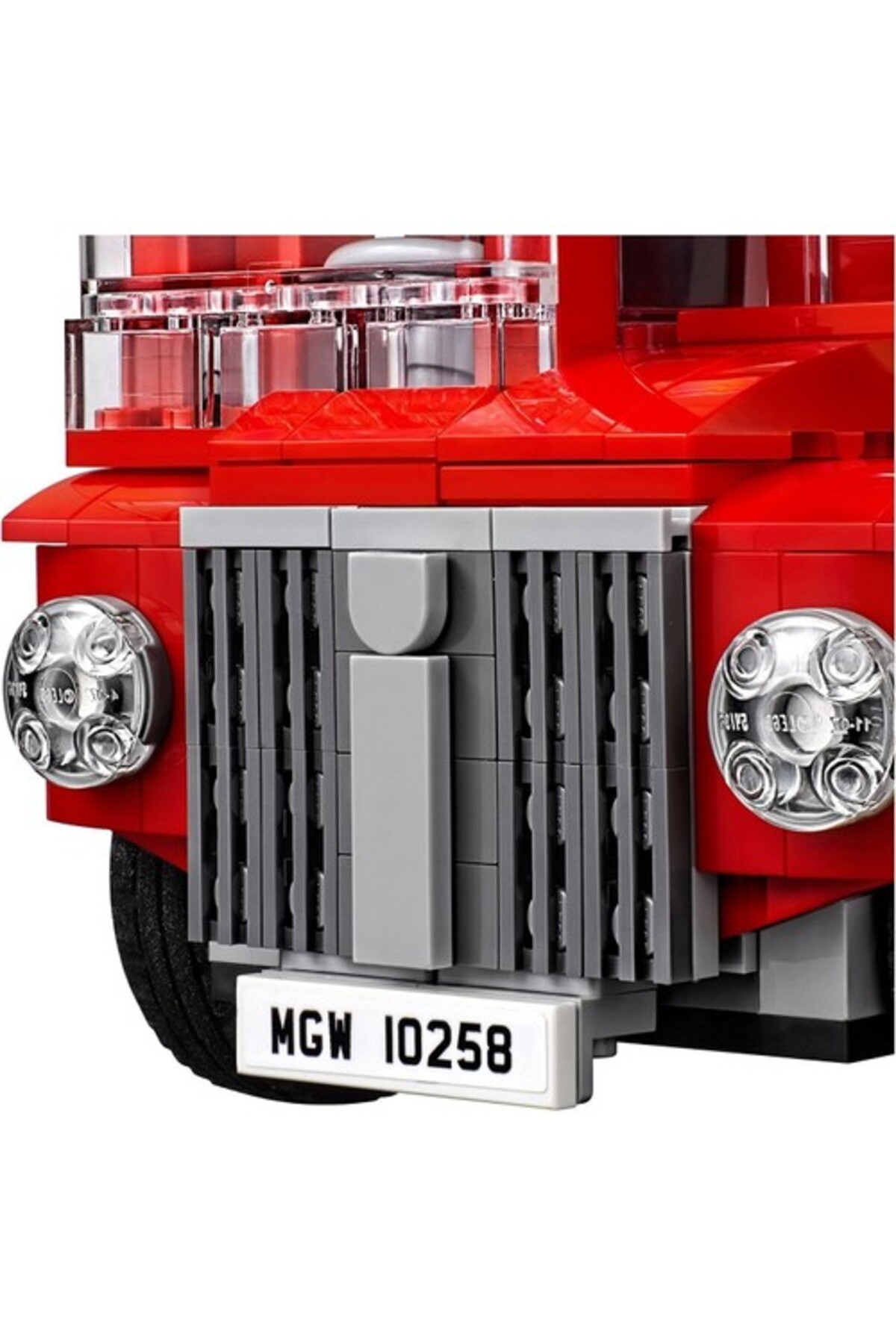 کارشناس سازنده ۱۰۲۵۸ اتوبوس لندن