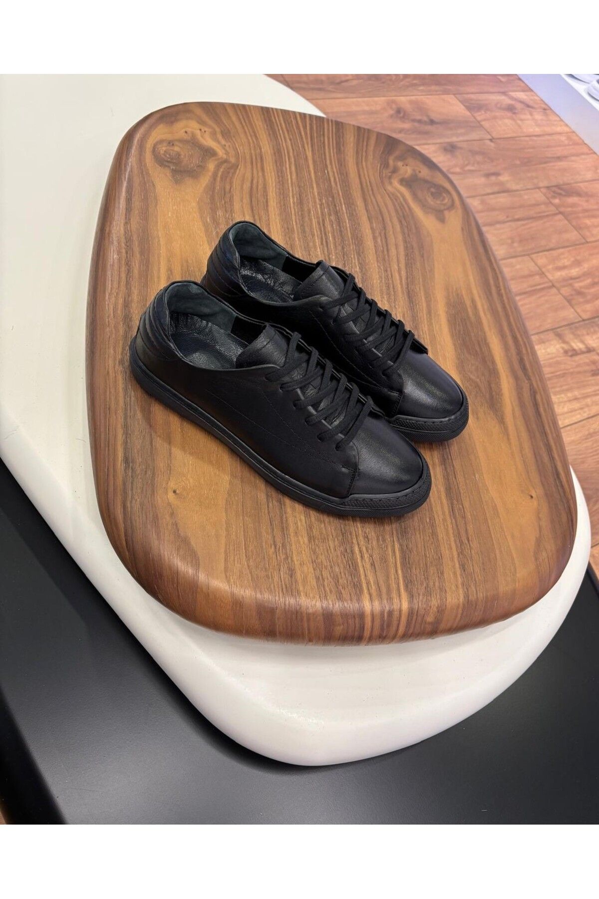 Paulo 4220 SİYAH DİKİŞ DETAYLI HAKİKİ DERİ ERKEK SNEAKERS - ERKEK SPOR AYAKKABI