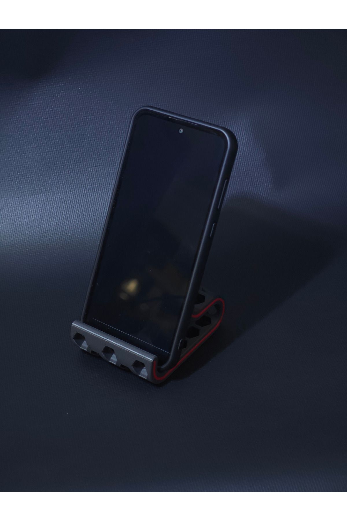 Statik 3D Geometrik Telefon Standı