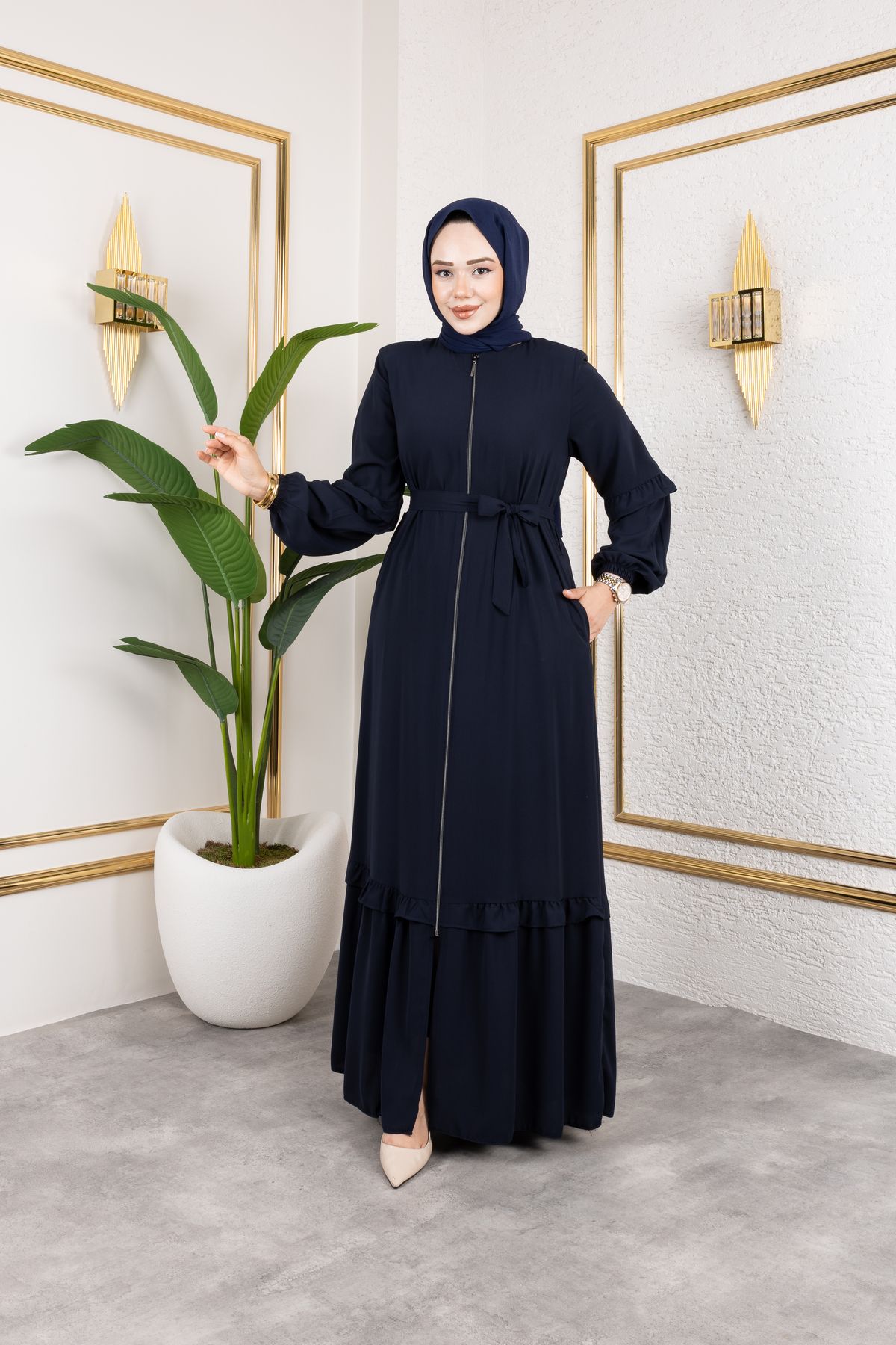Butik Medine İpeği Fırfır Detay'lı Feracce