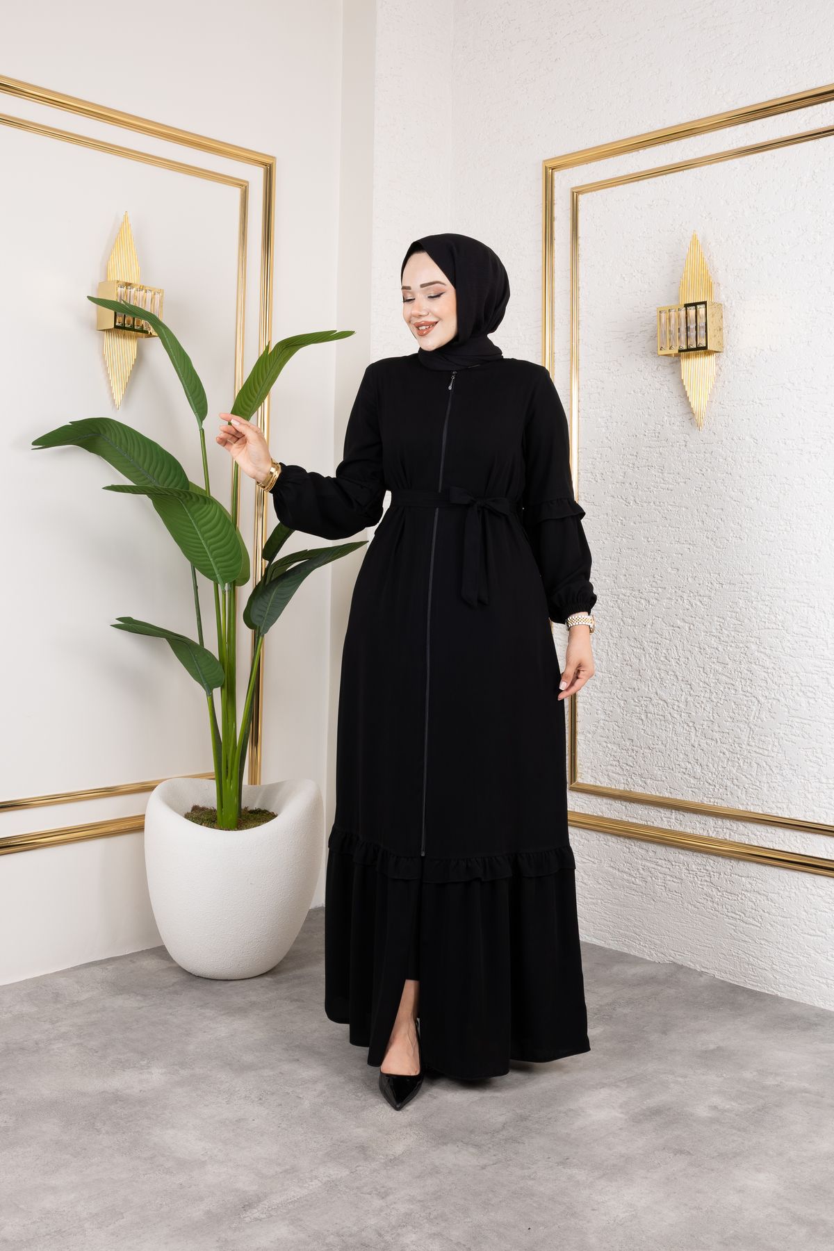 Butik Medine İpeği Fırfır Detay'lı Feracce