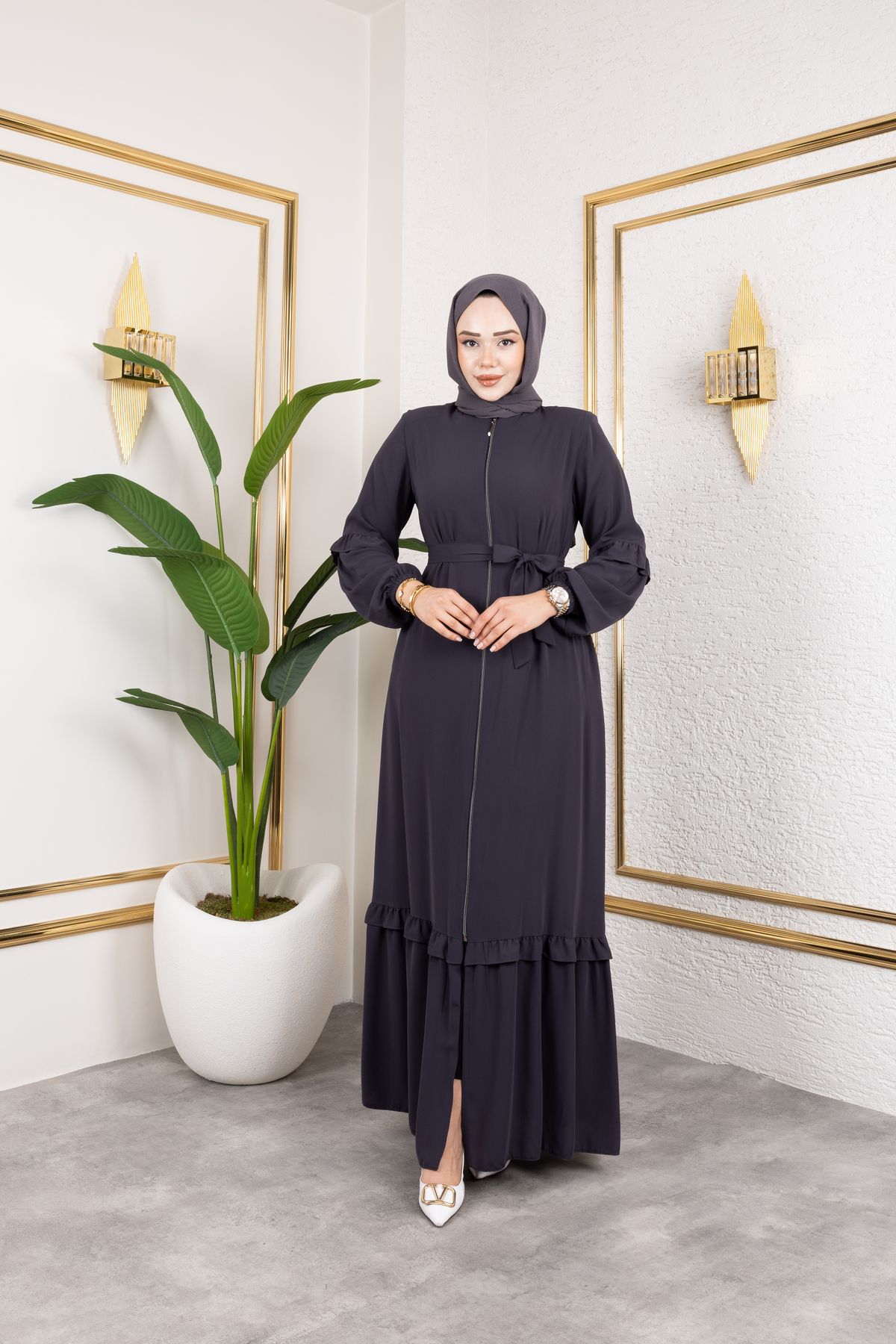 Butik Medine İpeği Fırfır Detay'lı Feracce