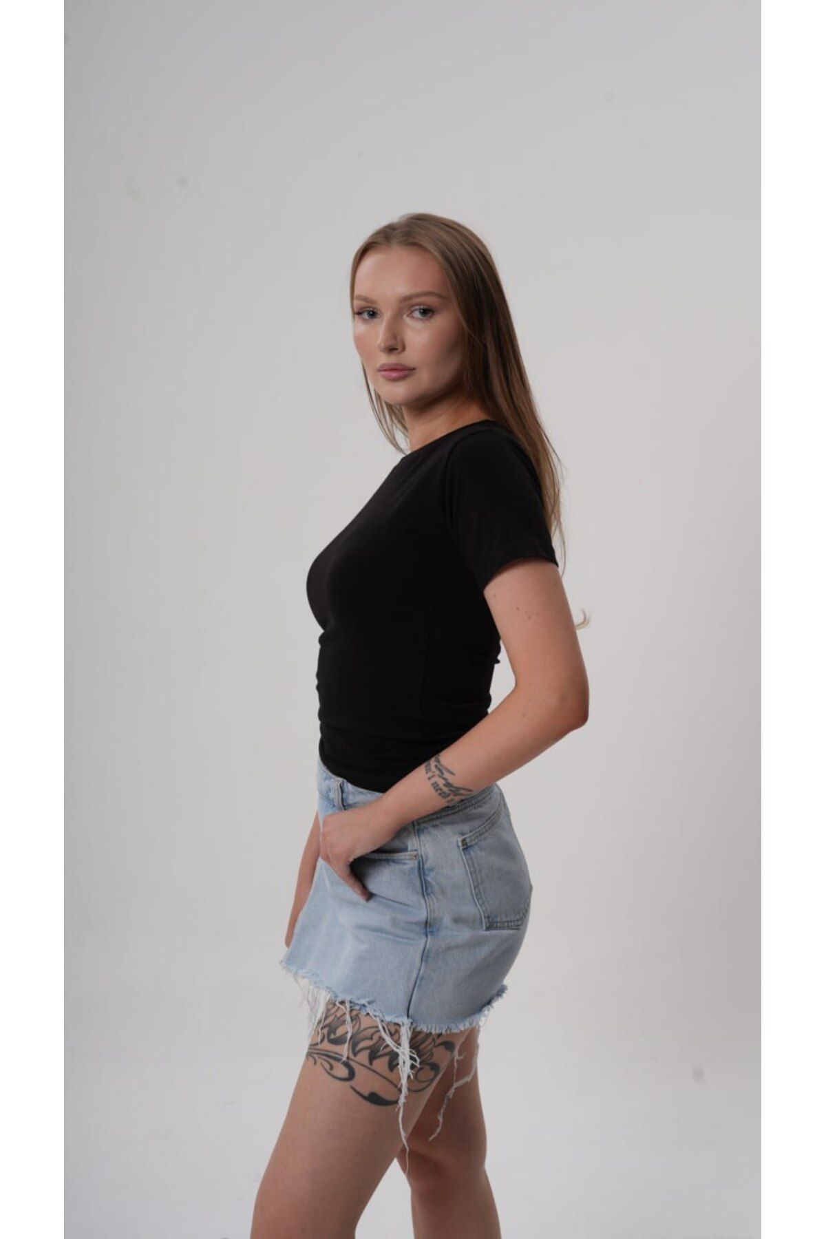 femmes fraiches Femmes Basic Fitted T-shirt