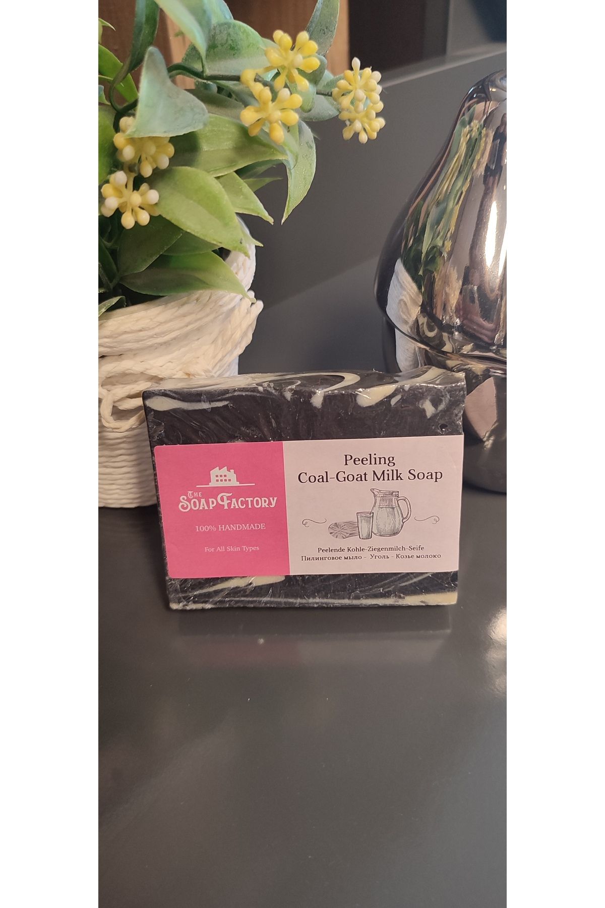 SS HOME CONCEPT Doğal El Yapımı Peeling Etkili Kömür ve Keçi sütü Sabunu