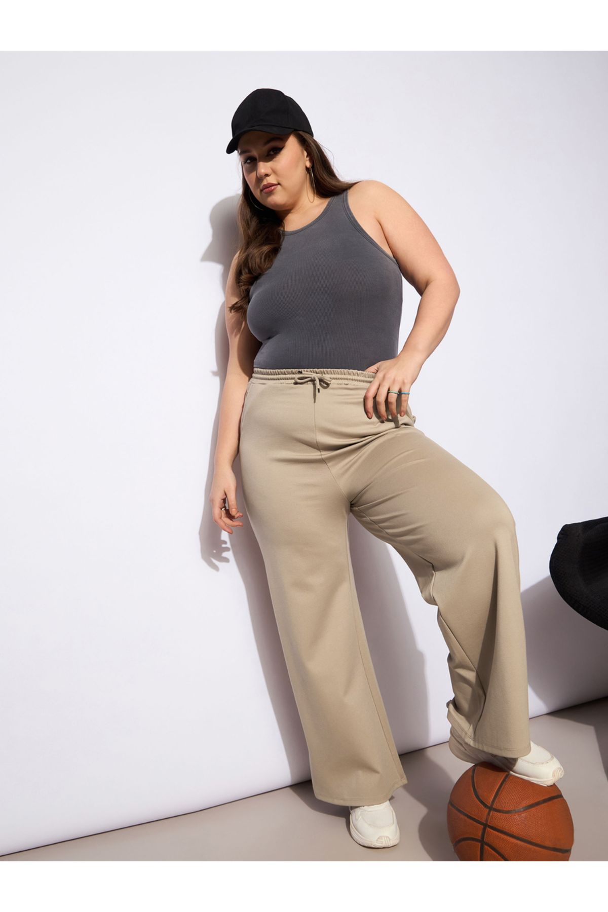 Sassafras By Styli-Plus Size Regular Fit Pants with Drawstring 6