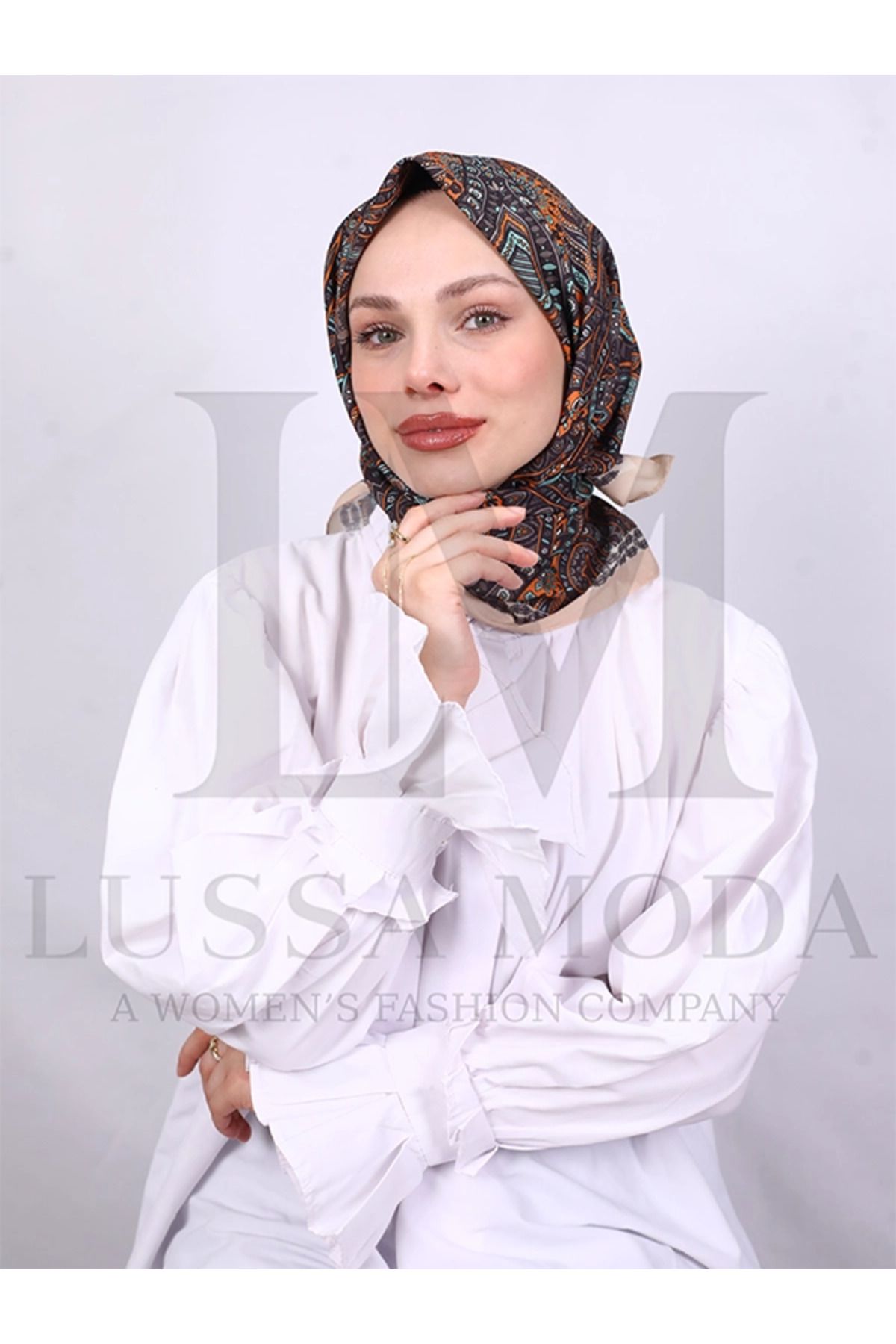 LUSSAMODA SOFT PAMUKLU DESENLİ EŞARP