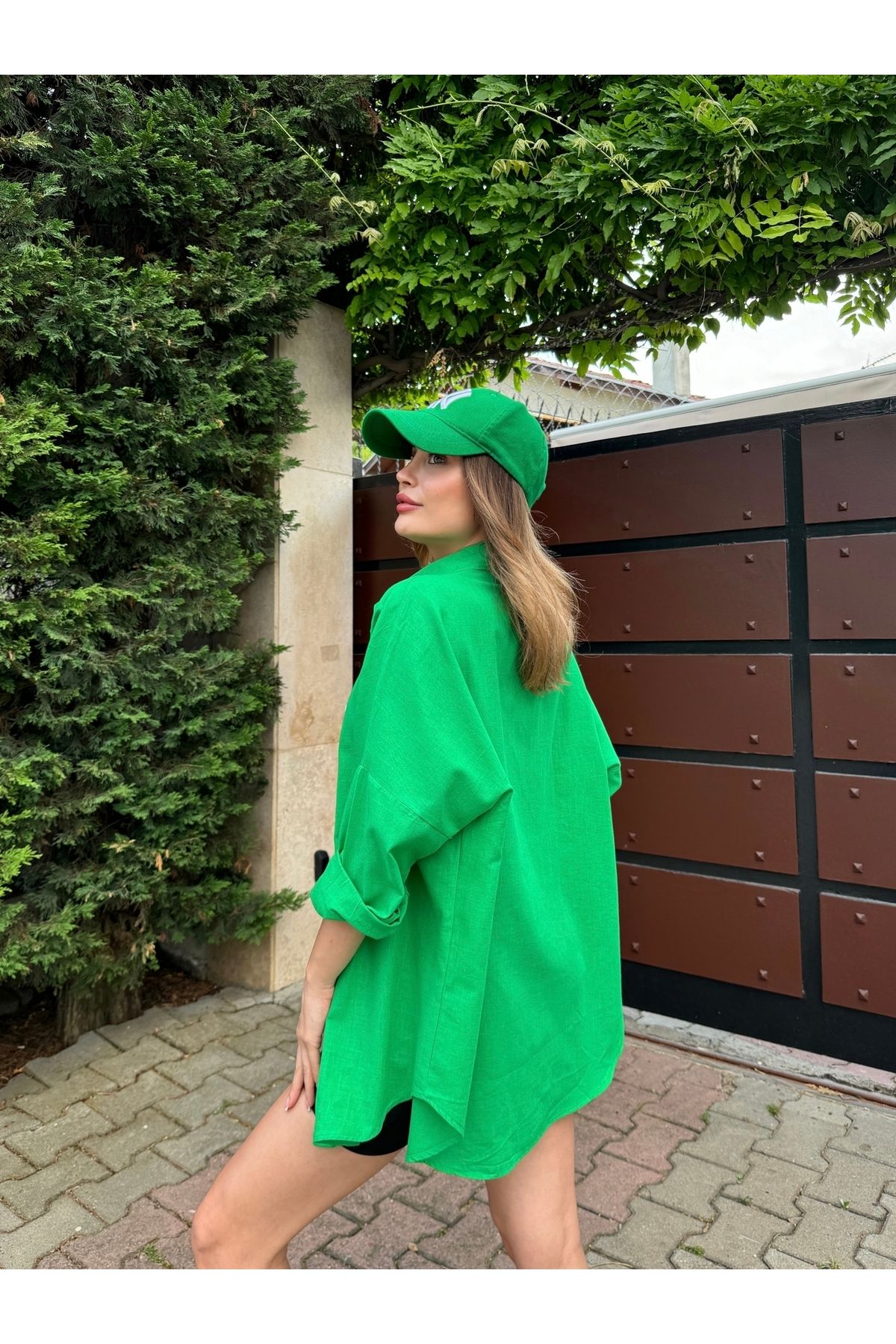 HW Hills Woman Kadın Yeşil Renk tek cepli %100 keten oversize gömlek