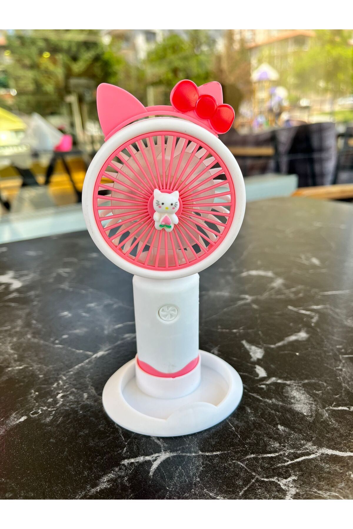 EMKSHOP Taşınılabilir Şarjlı El Fanı Turbo Üfleme Teknolojisi, 3 Kademe Hız Ayarı, Yüksek Dayanıklılık