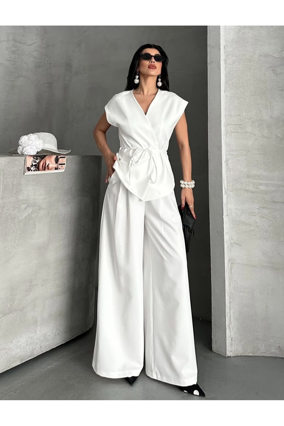 pembekurdelem Kadın Oversize Bağlamalı Yelek Pantolon Takım Beyaz