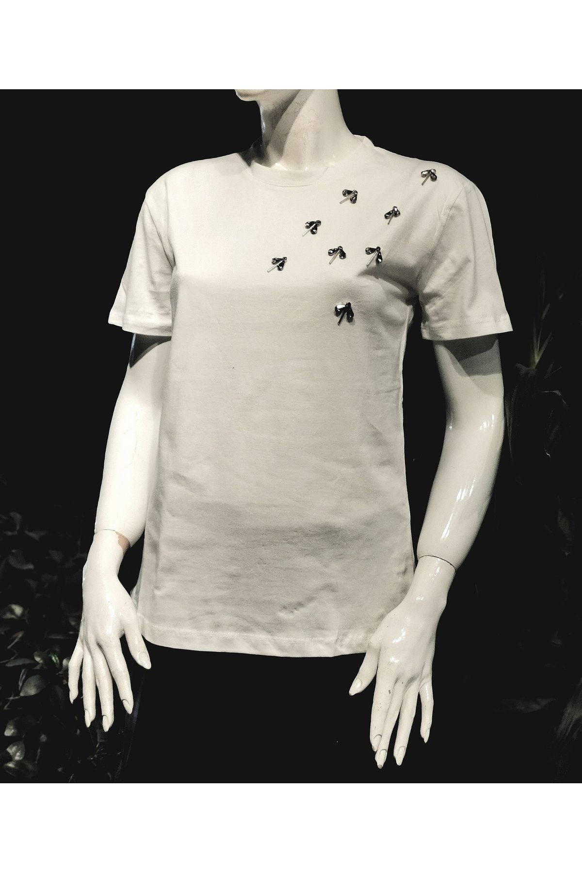 The Sas Kadın Göğüs Taş Detaylı Pamuk Beyaz Renk T-Shirt