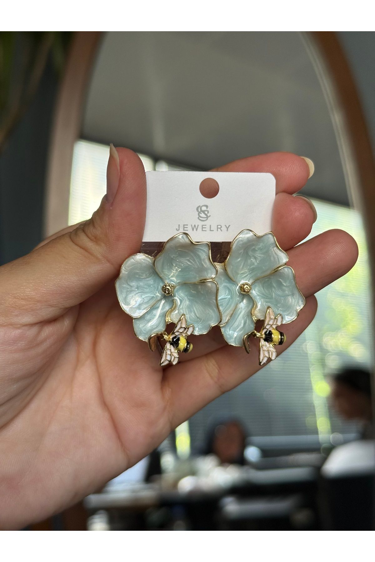 DGK COLLECTİON-Bee Detailed Flower Earrings from the Trends of the Season, Turquoise Love 2
