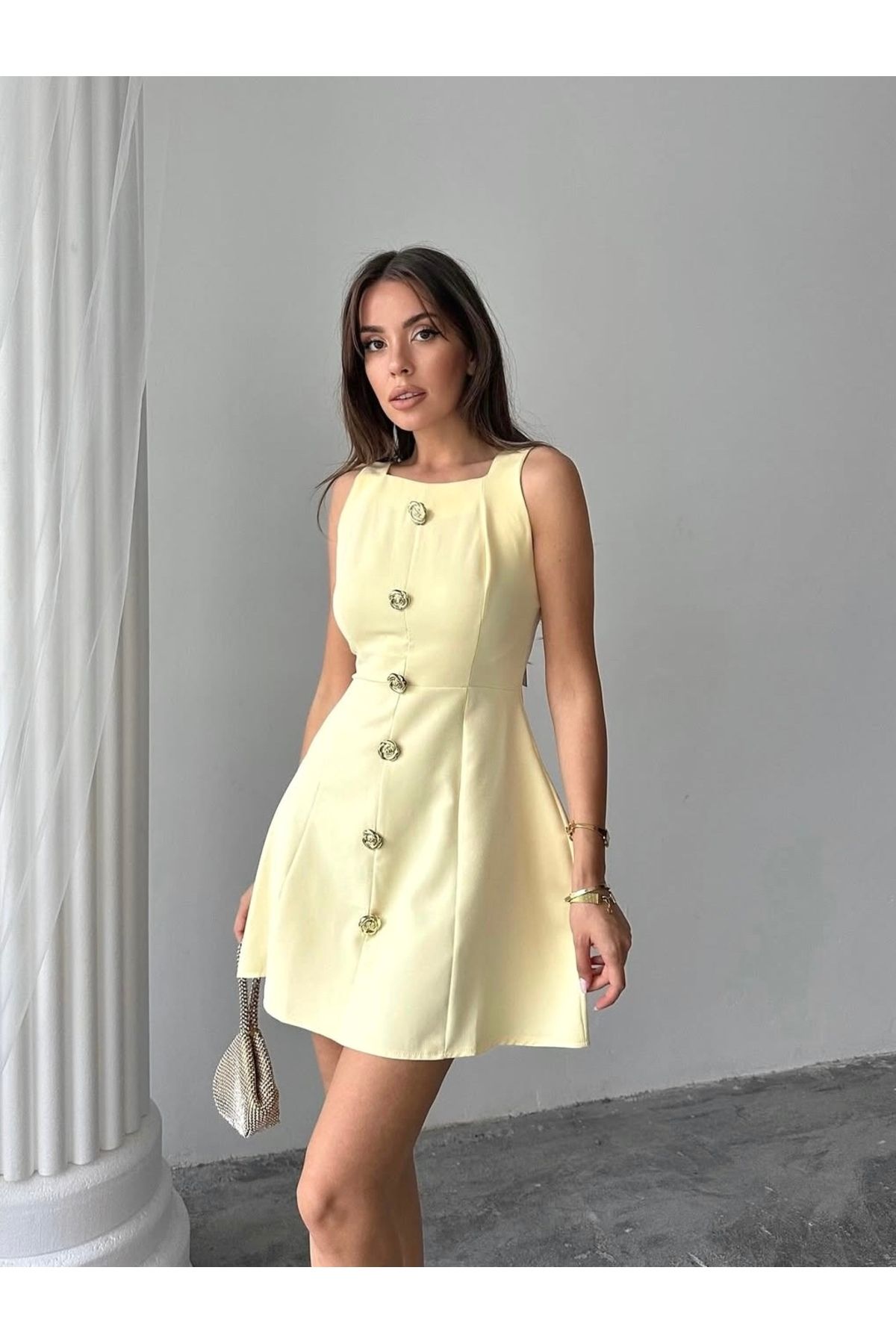 Afiş Butik Sarı Gold Düğmeli Mini Elbise