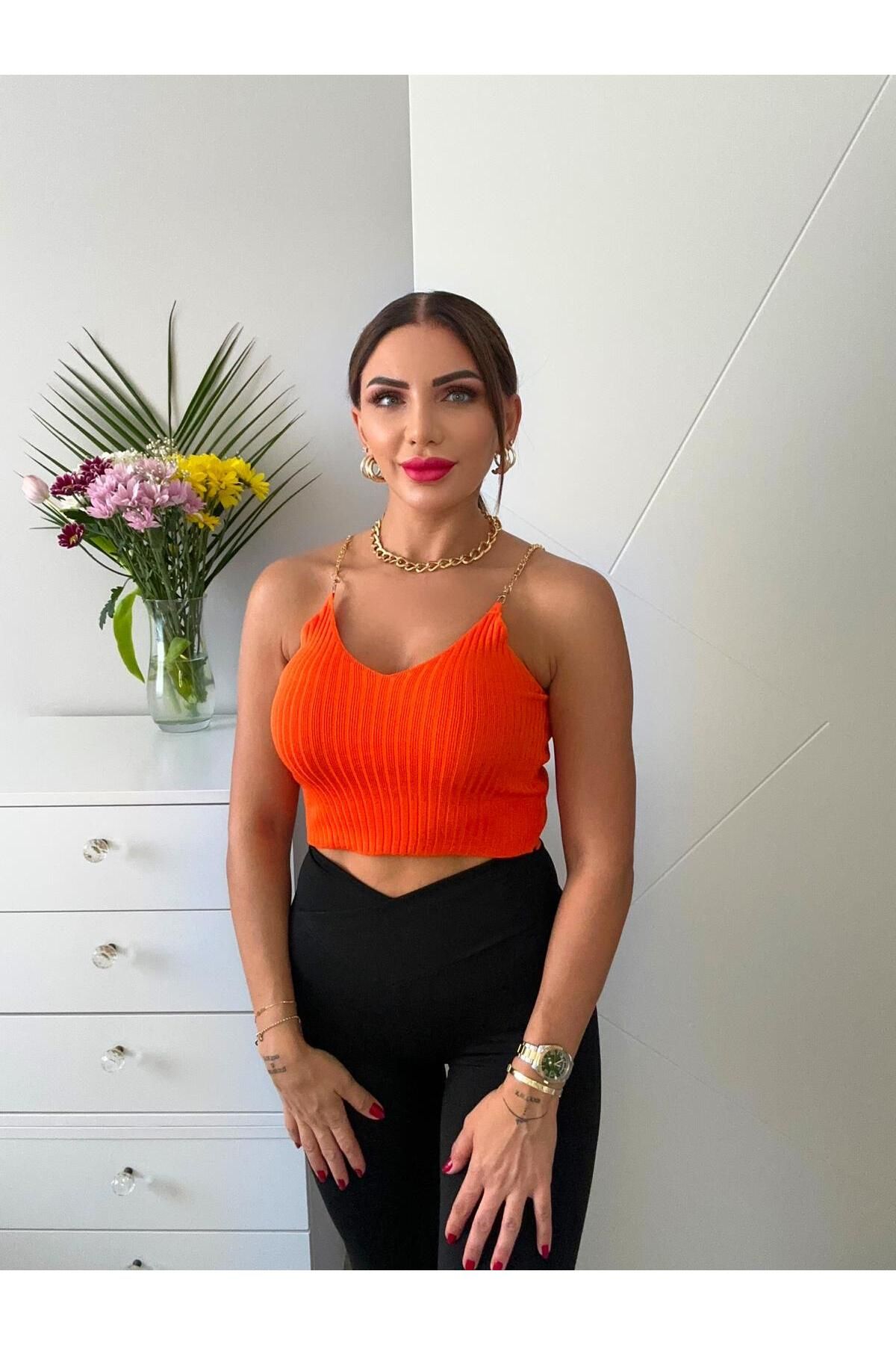 sterktekstil Kadın Zincir Askılı Düz Renkli Crop T-Shirt